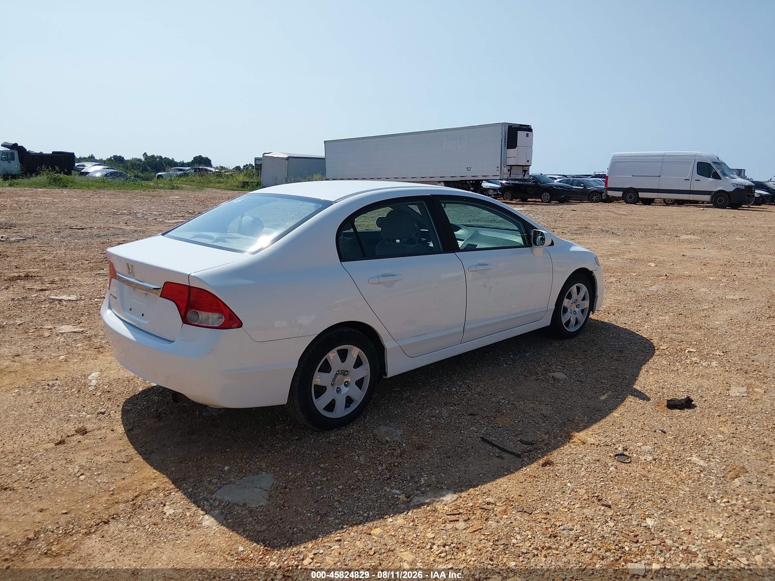 2009 Honda Civic Lx White vin: 1HGFA16539L017095