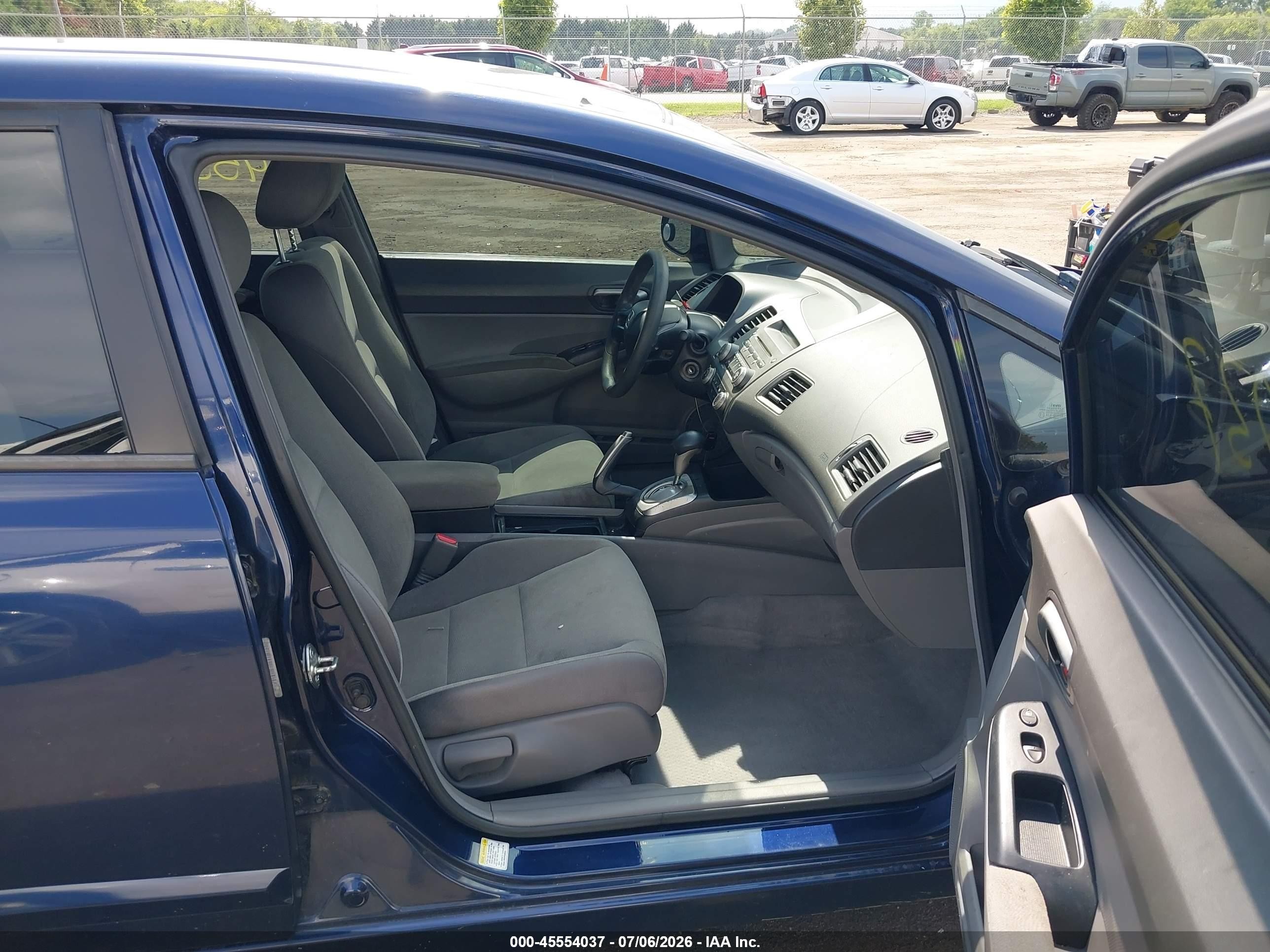 2006 Honda Civic Lx Blue vin: 1HGFA16546L107710