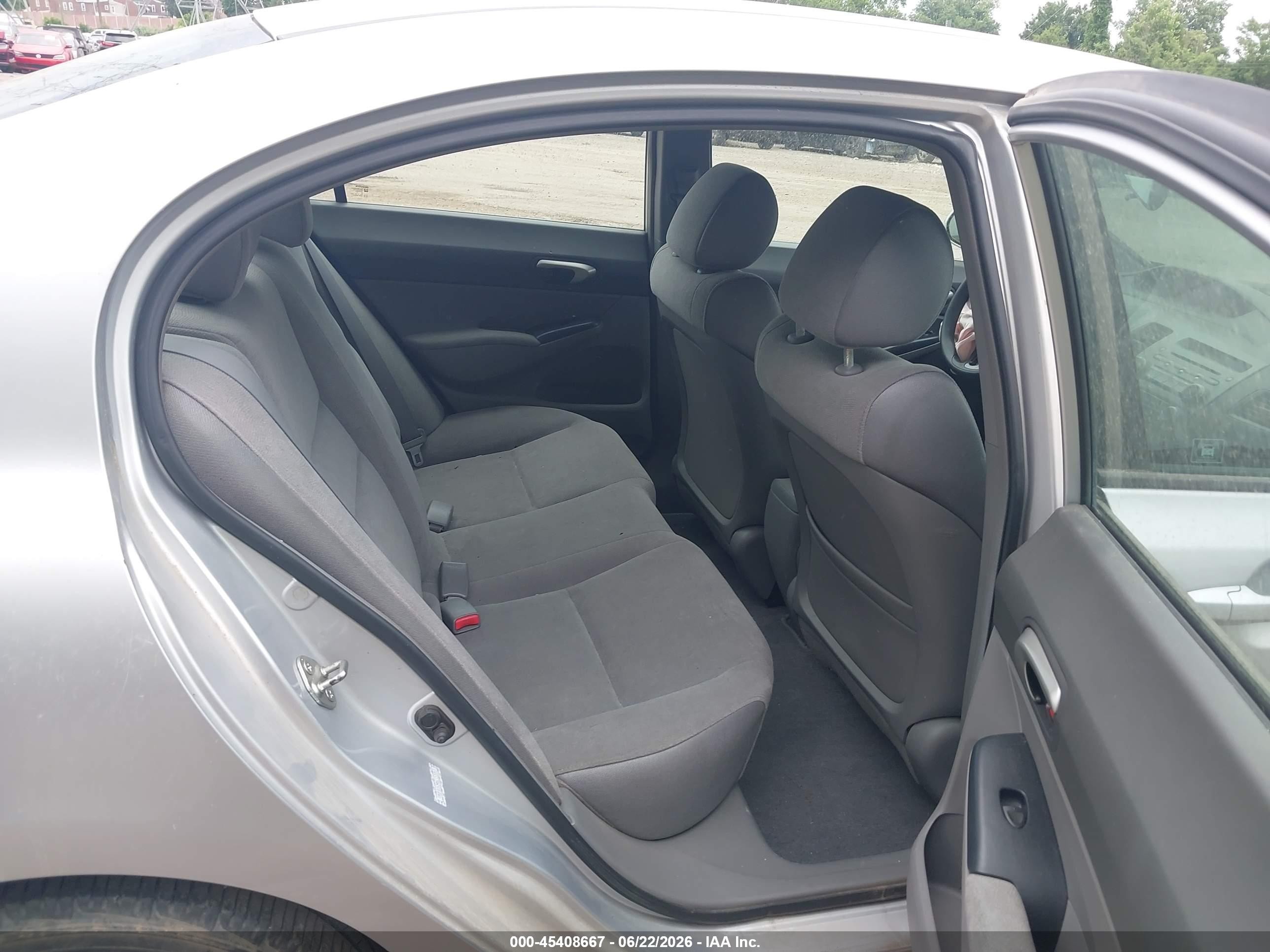 2006 Honda Civic Lx White vin: 1HGFA16546L151013