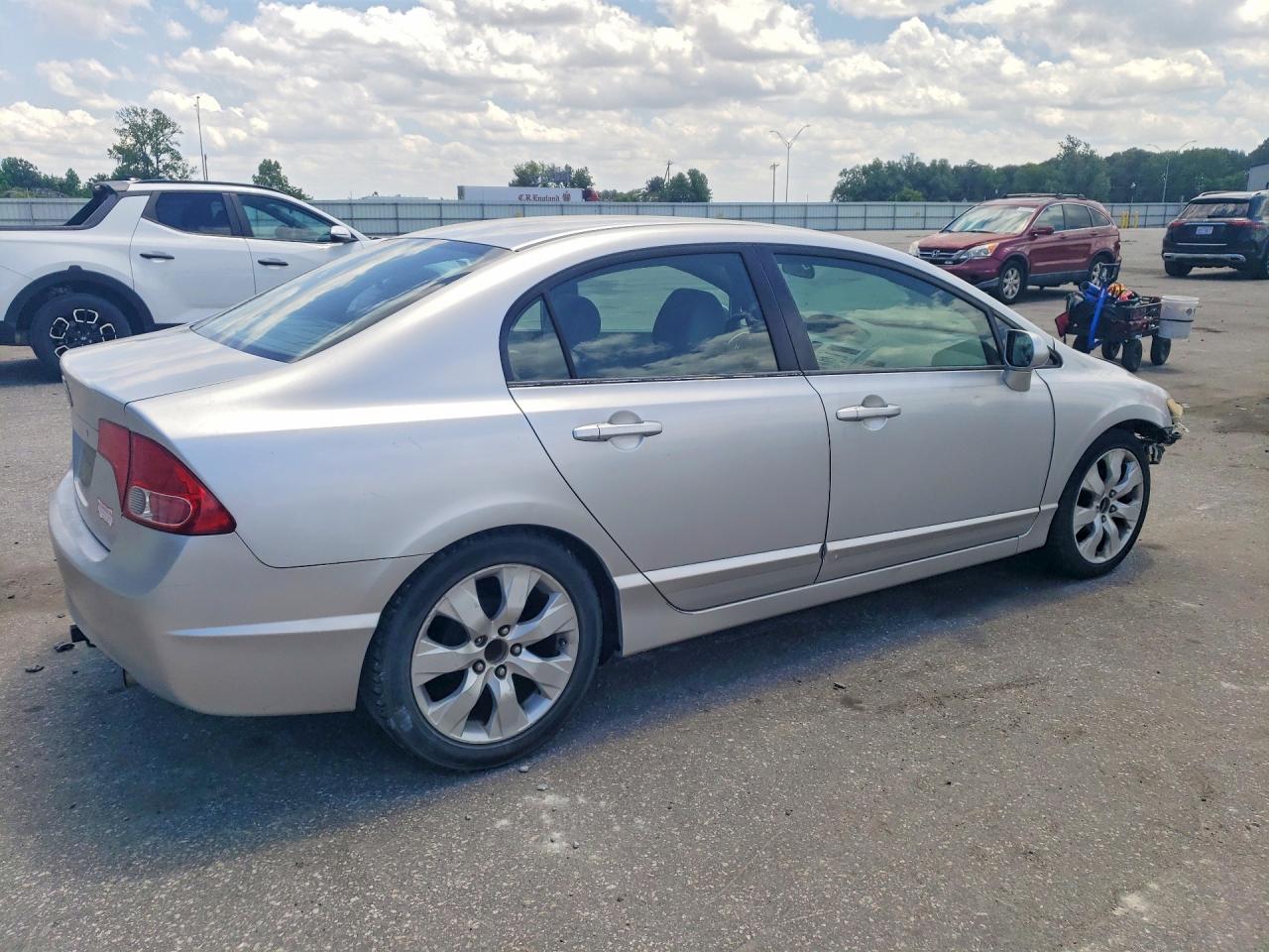 2007 Honda Civic Lx Silver vin: 1HGFA16547L021332
