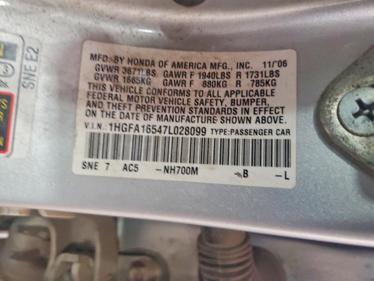 2007 Honda Civic Lx Silver vin: 1HGFA16547L028099
