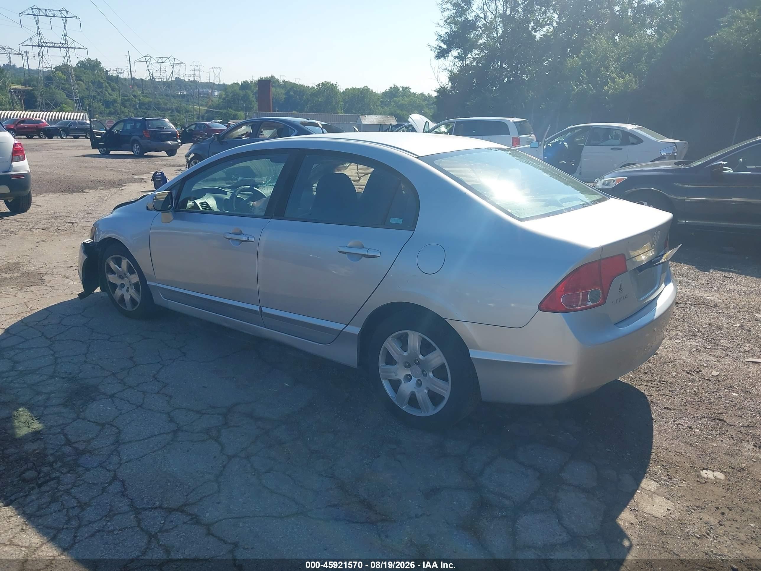2008 Honda Civic Lx Silver vin: 1HGFA16548L031327
