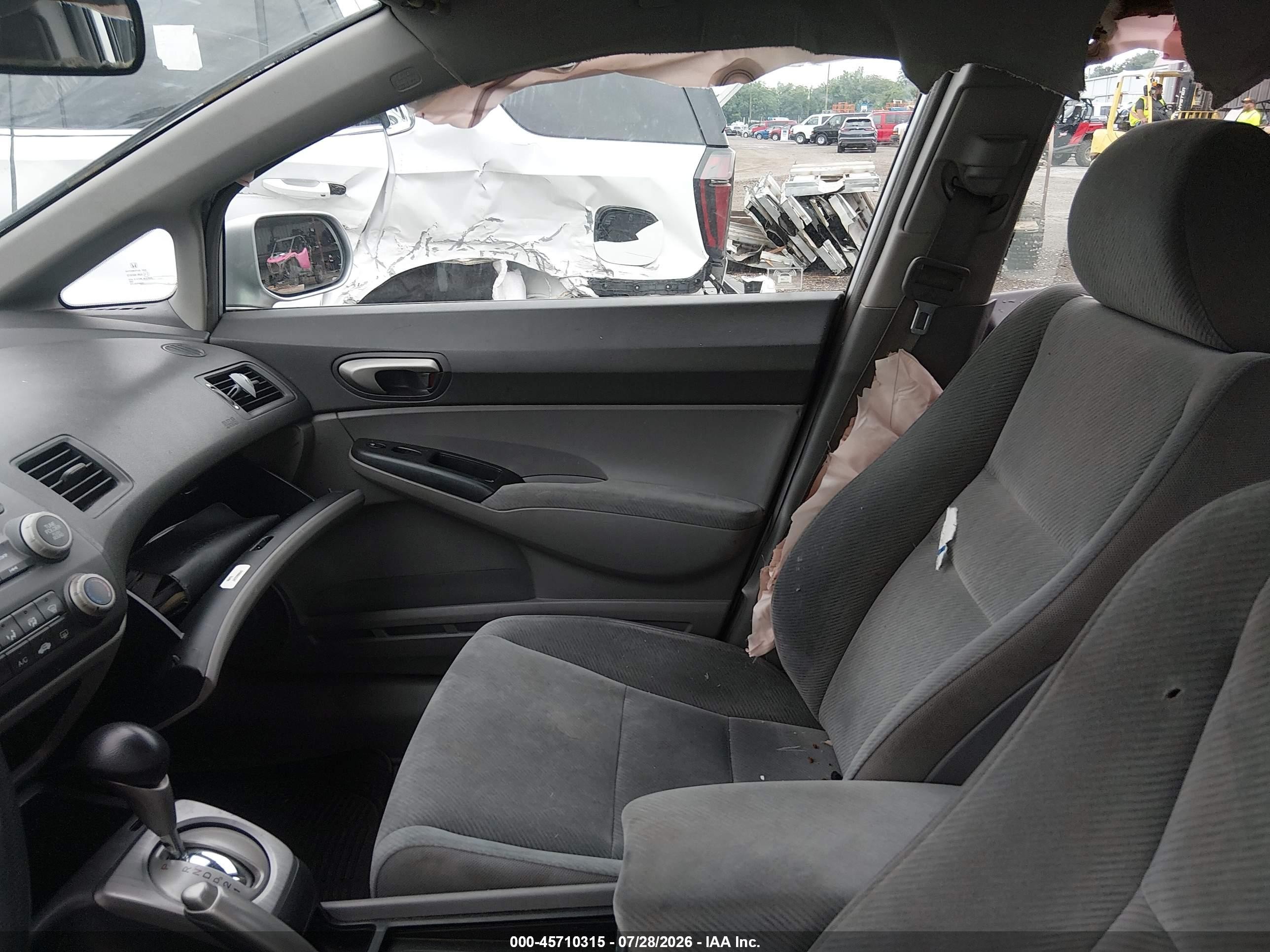2009 Honda Civic Lx Серебряный vin: 1HGFA16549L000273