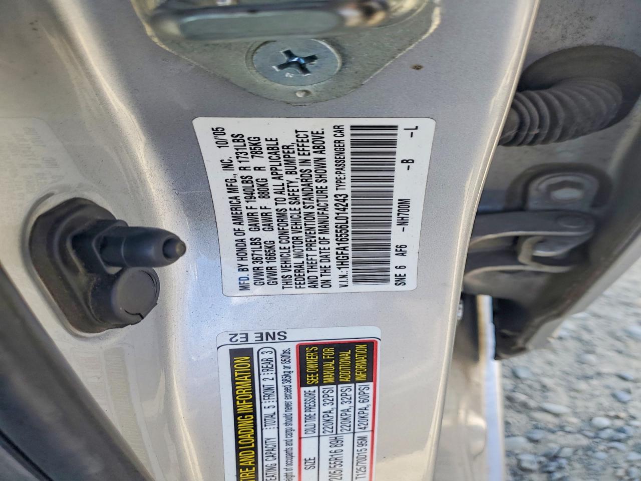 2006 Honda Civic Lx Серебряный vin: 1HGFA16556L014243