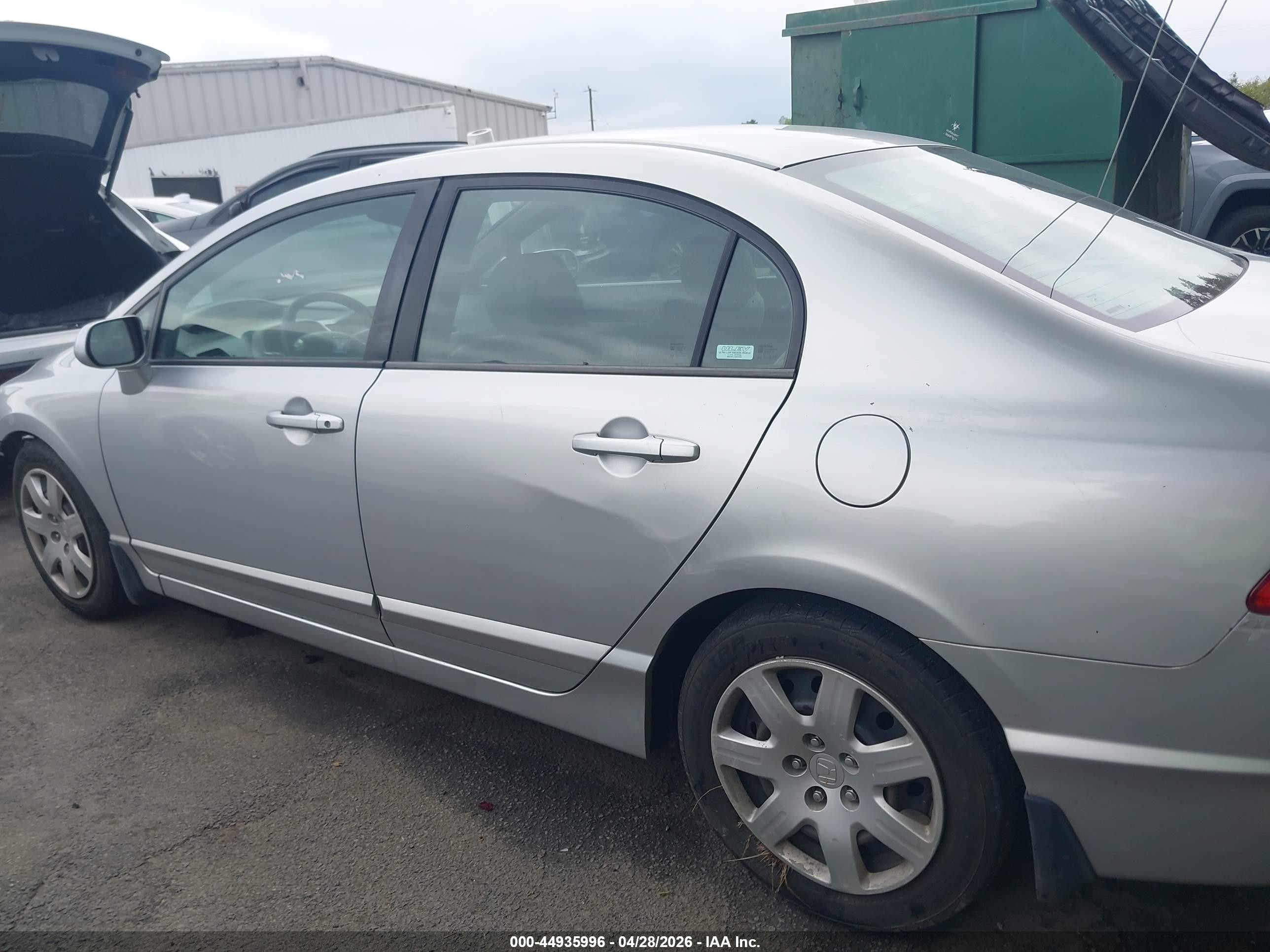 2006 Honda Civic Lx Silver vin: 1HGFA16556L084812