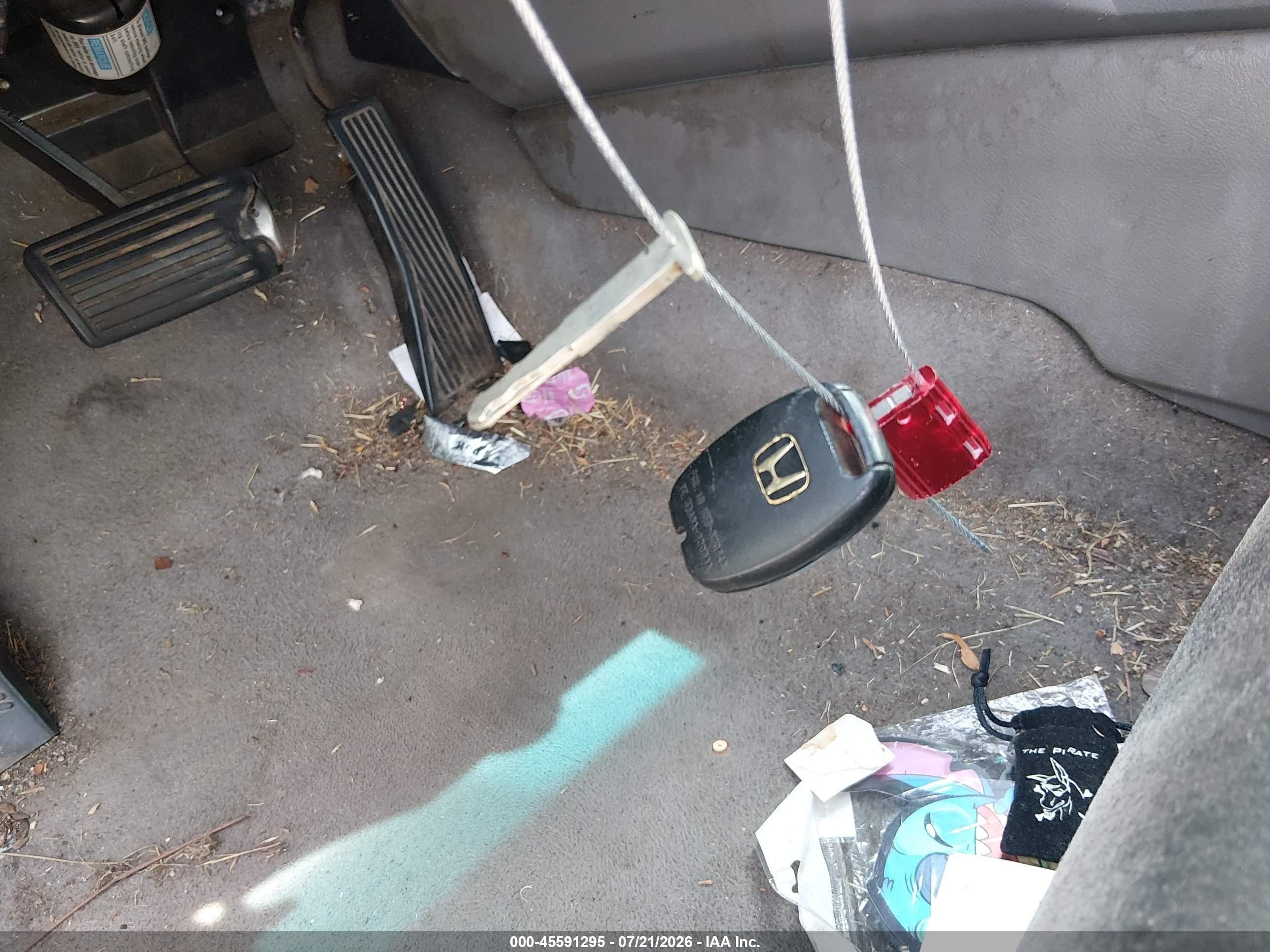 2006 Honda Civic Lx Серебряный vin: 1HGFA16556L097074