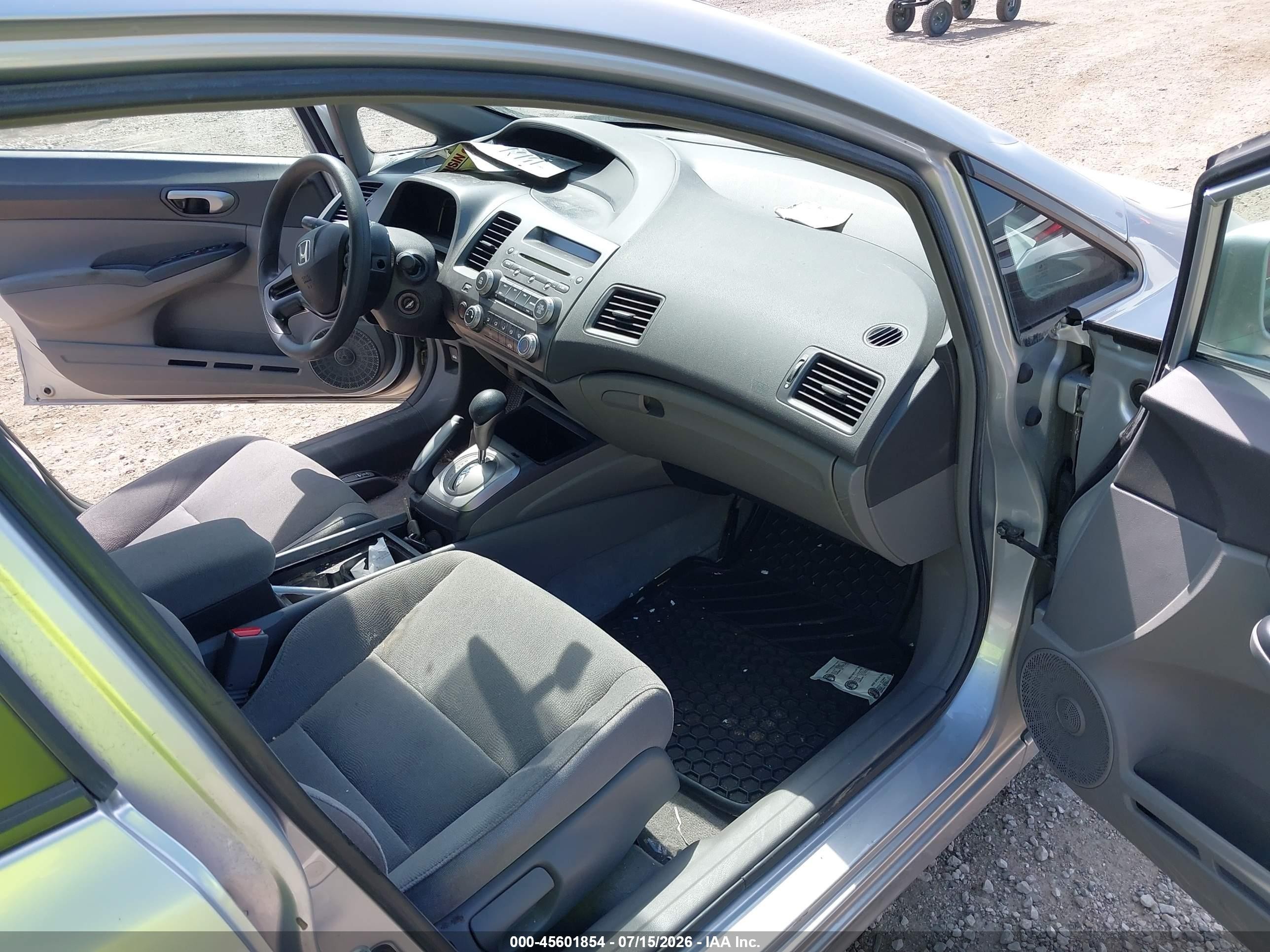 2006 Honda Civic Lx Silver vin: 1HGFA16556L109627