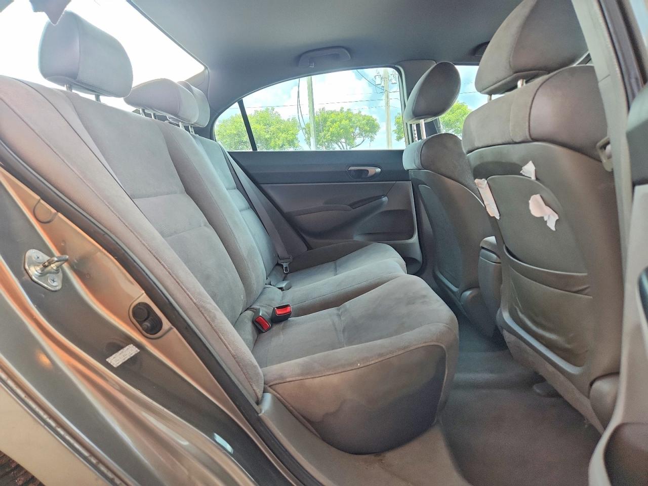 2006 Honda Civic Lx Gray vin: 1HGFA16556L132941
