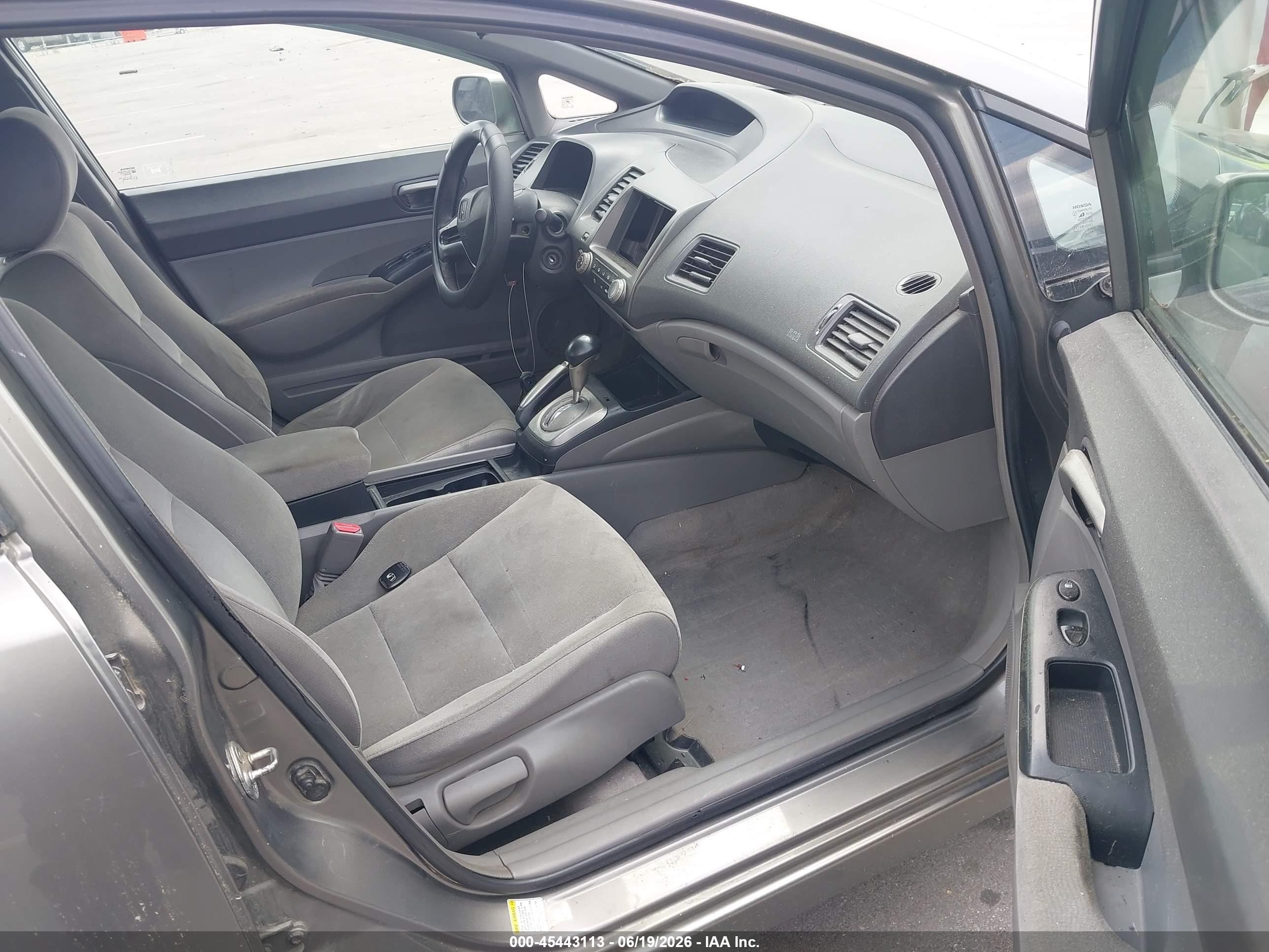 2007 Honda Civic Lx Gray vin: 1HGFA16557L007990