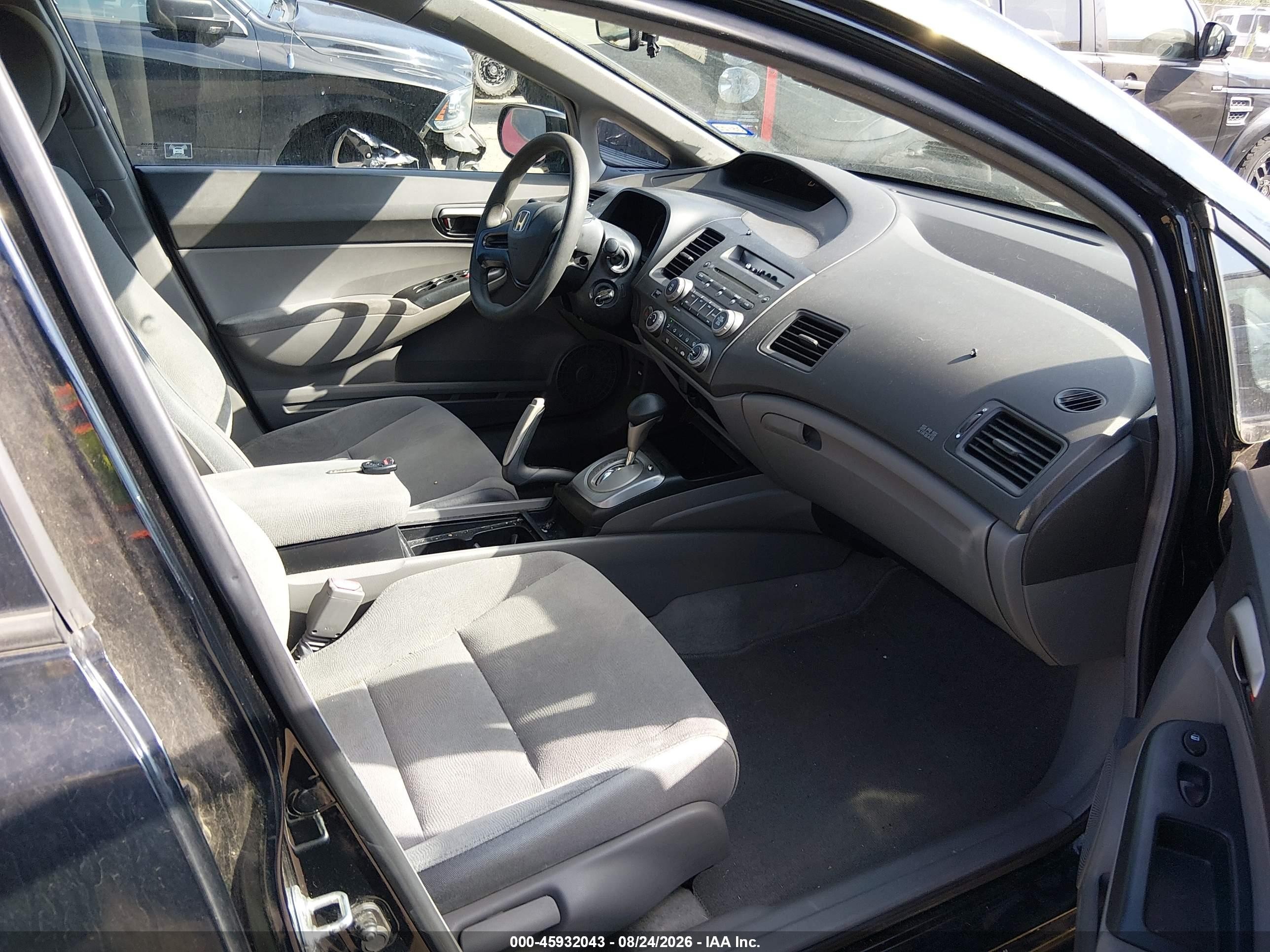 2007 Honda Civic Lx Черный vin: 1HGFA16557L042593