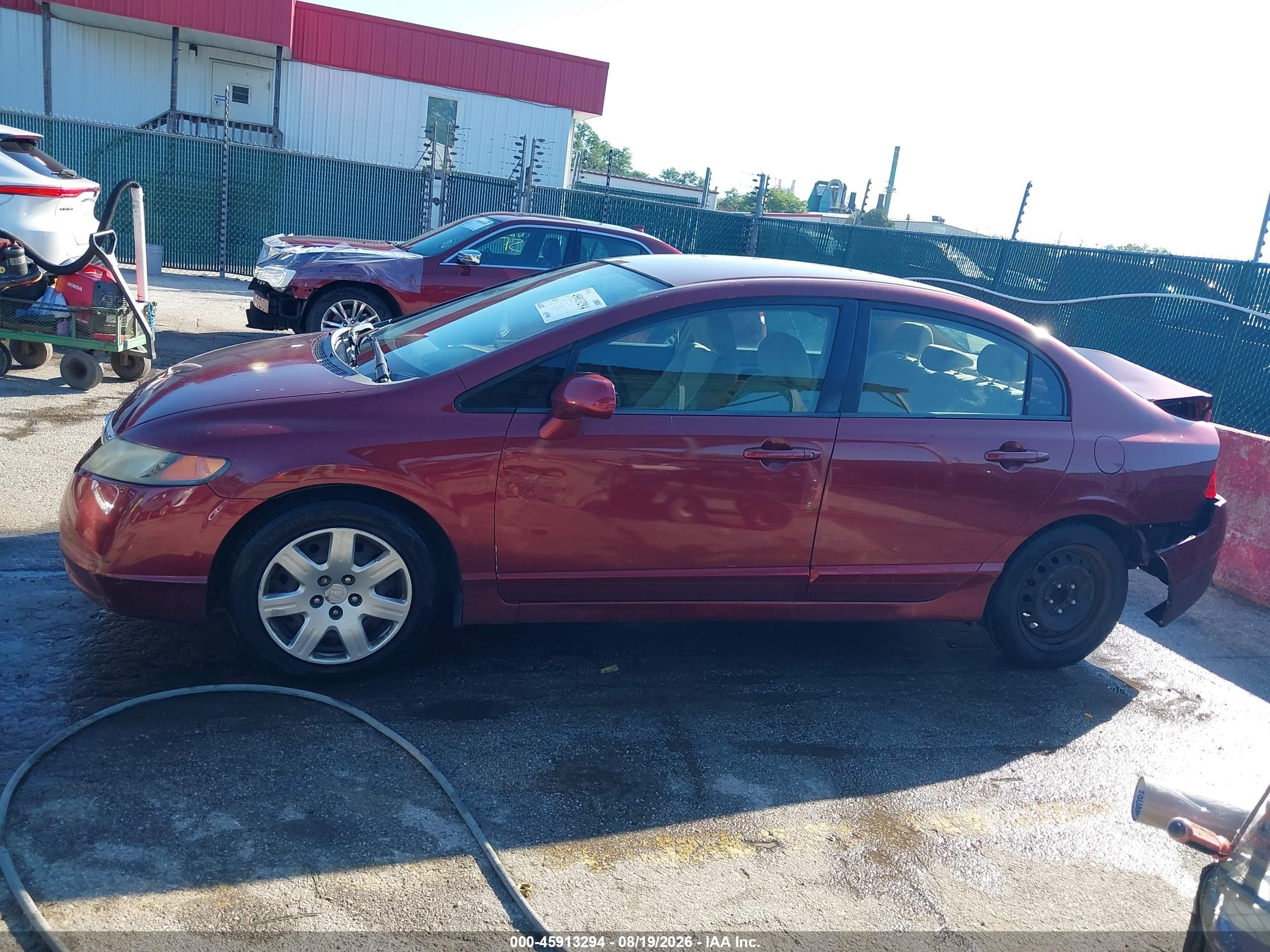 2007 Honda Civic Lx Red vin: 1HGFA16557L083421