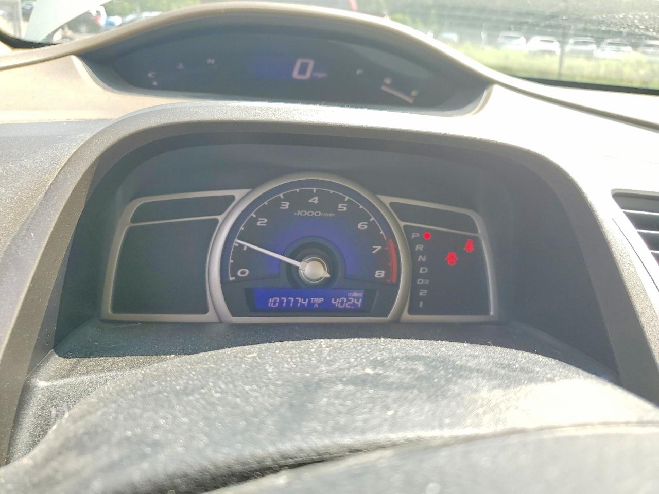 2007 Honda Civic Lx Золотой vin: 1HGFA16557L092801