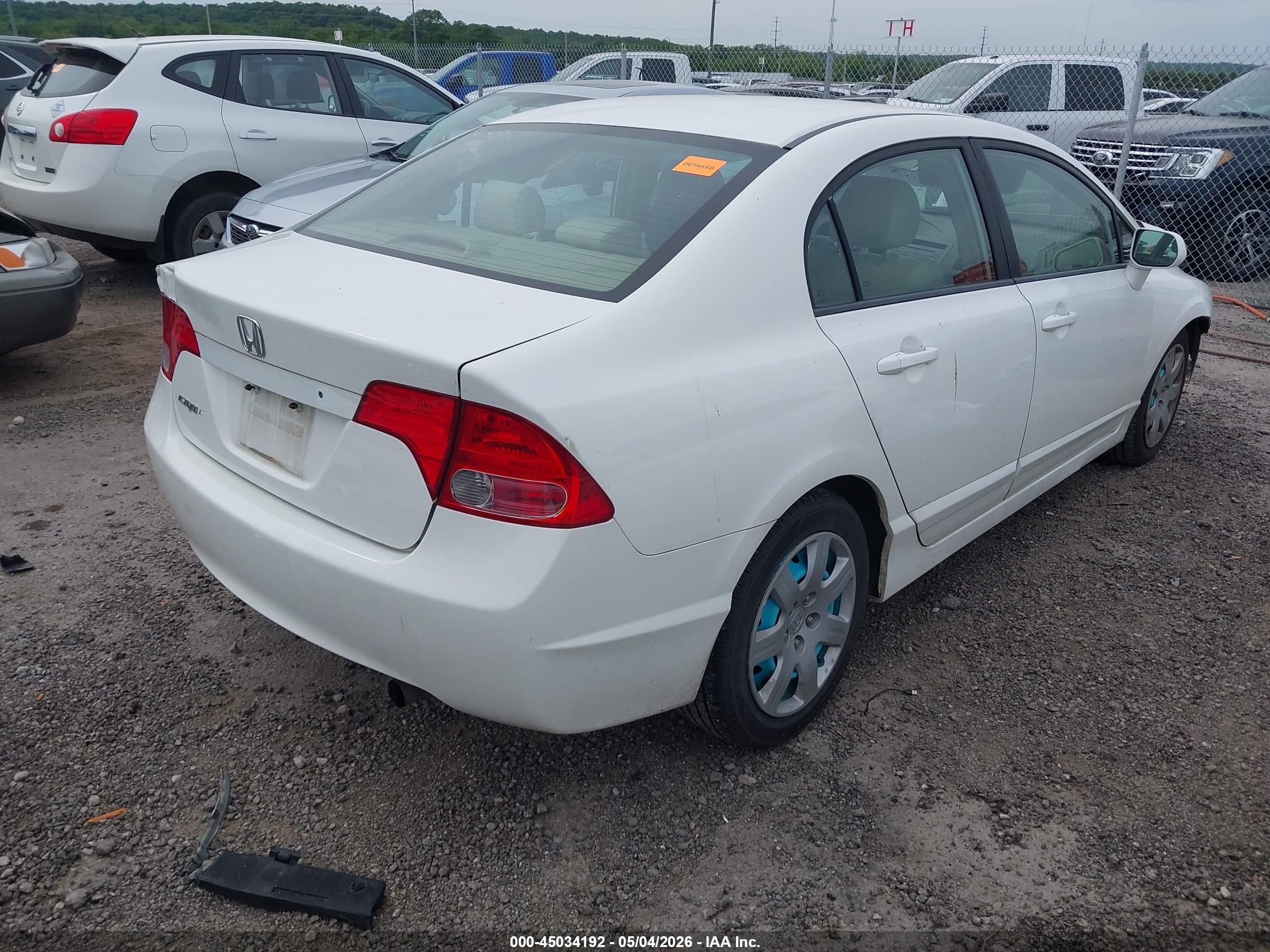 2007 Honda Civic Lx White vin: 1HGFA16557L122136