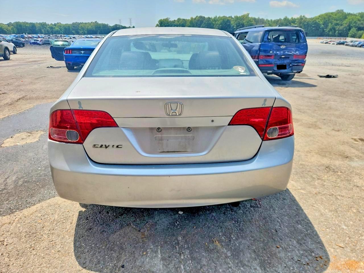 2007 Honda Civic Lx Silver vin: 1HGFA16557L127899