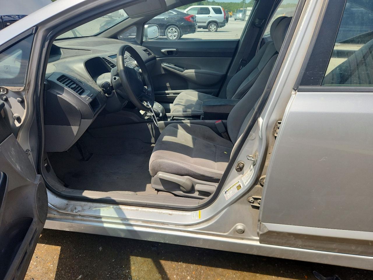 2007 Honda Civic Lx Silver vin: 1HGFA16557L127899