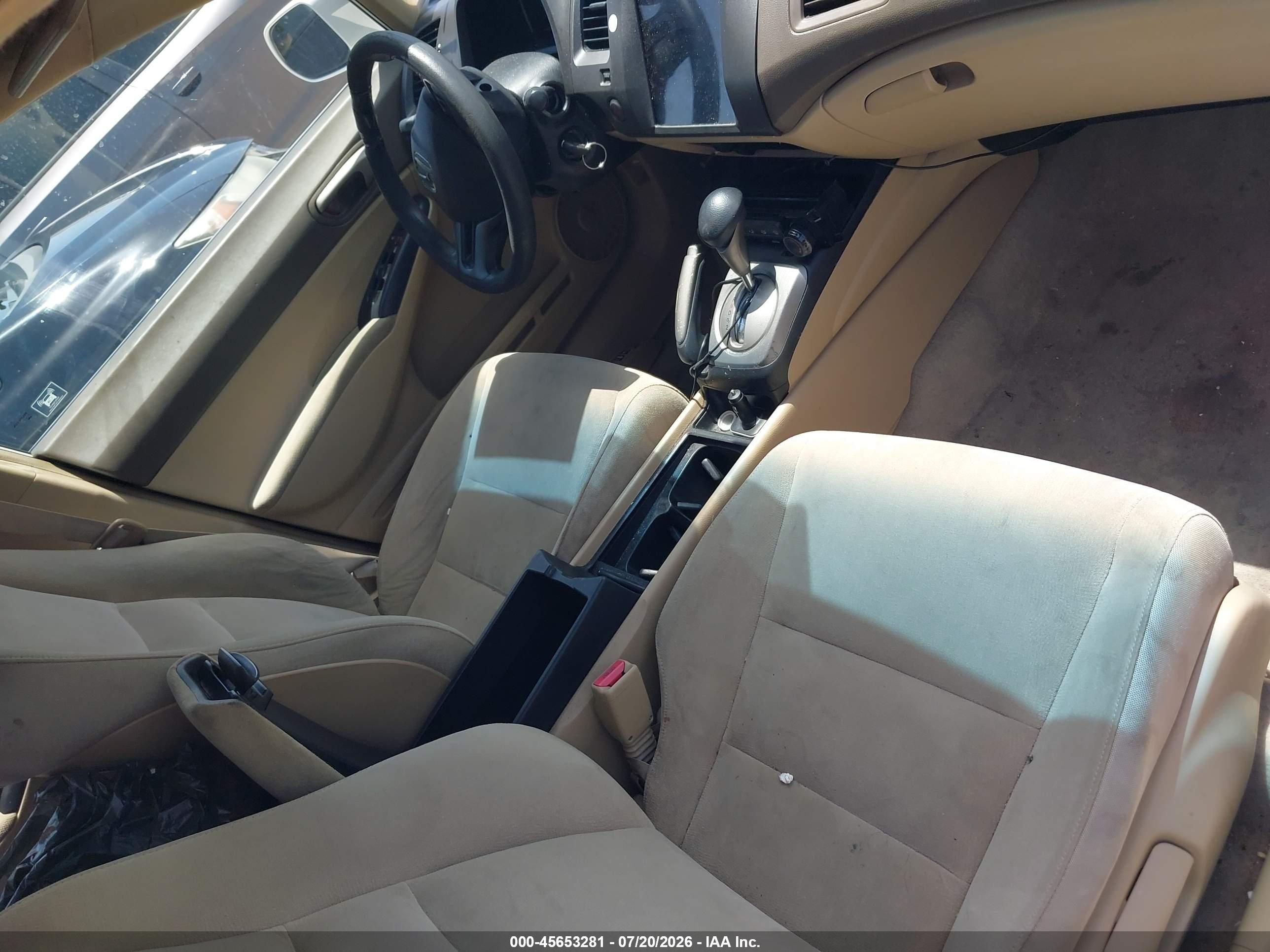 2007 Honda Civic Lx White vin: 1HGFA16557L135176