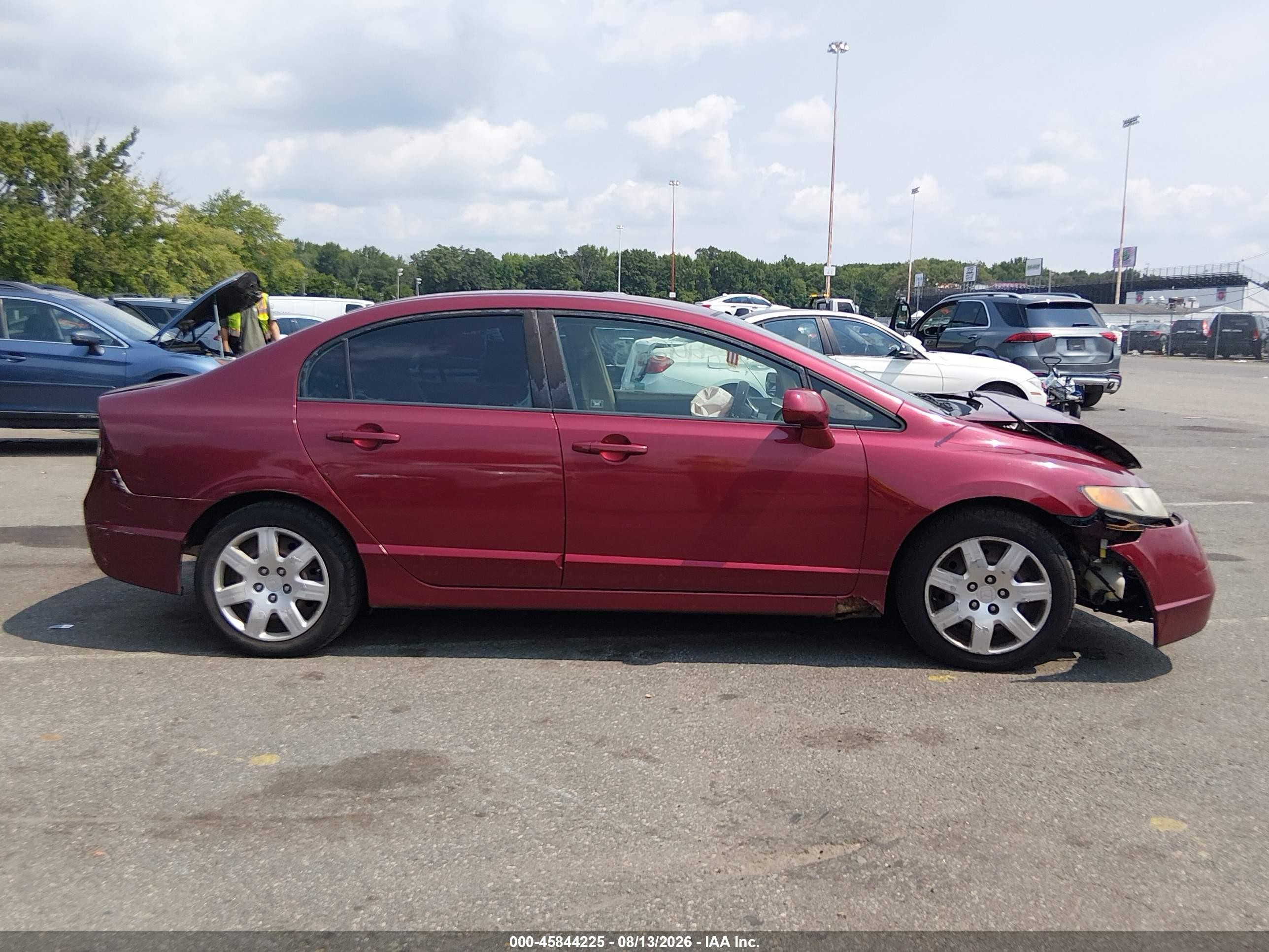 2008 Honda Civic Lx Red vin: 1HGFA16558L020160