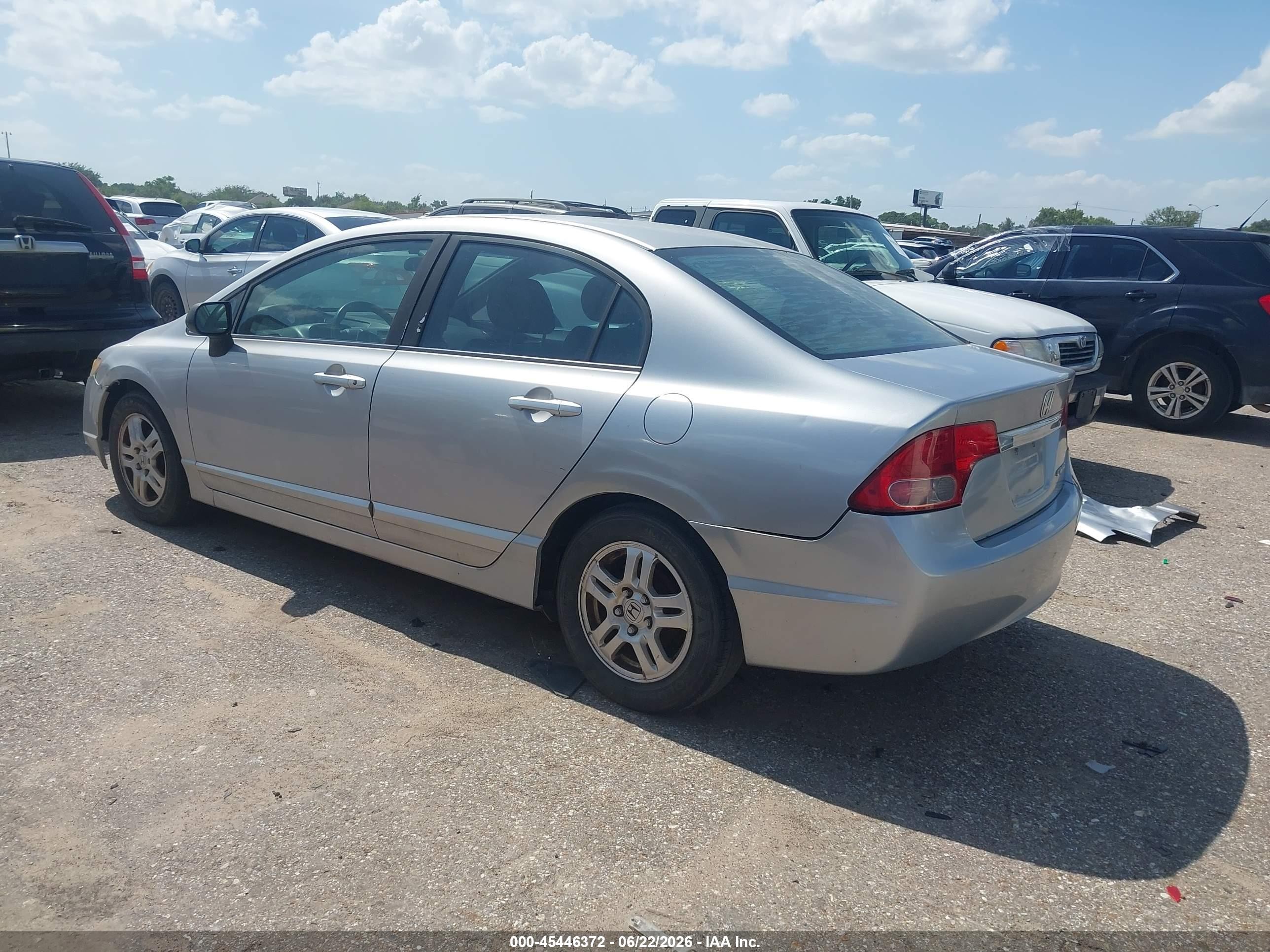 2008 Honda Civic Lx Silver vin: 1HGFA16558L034463