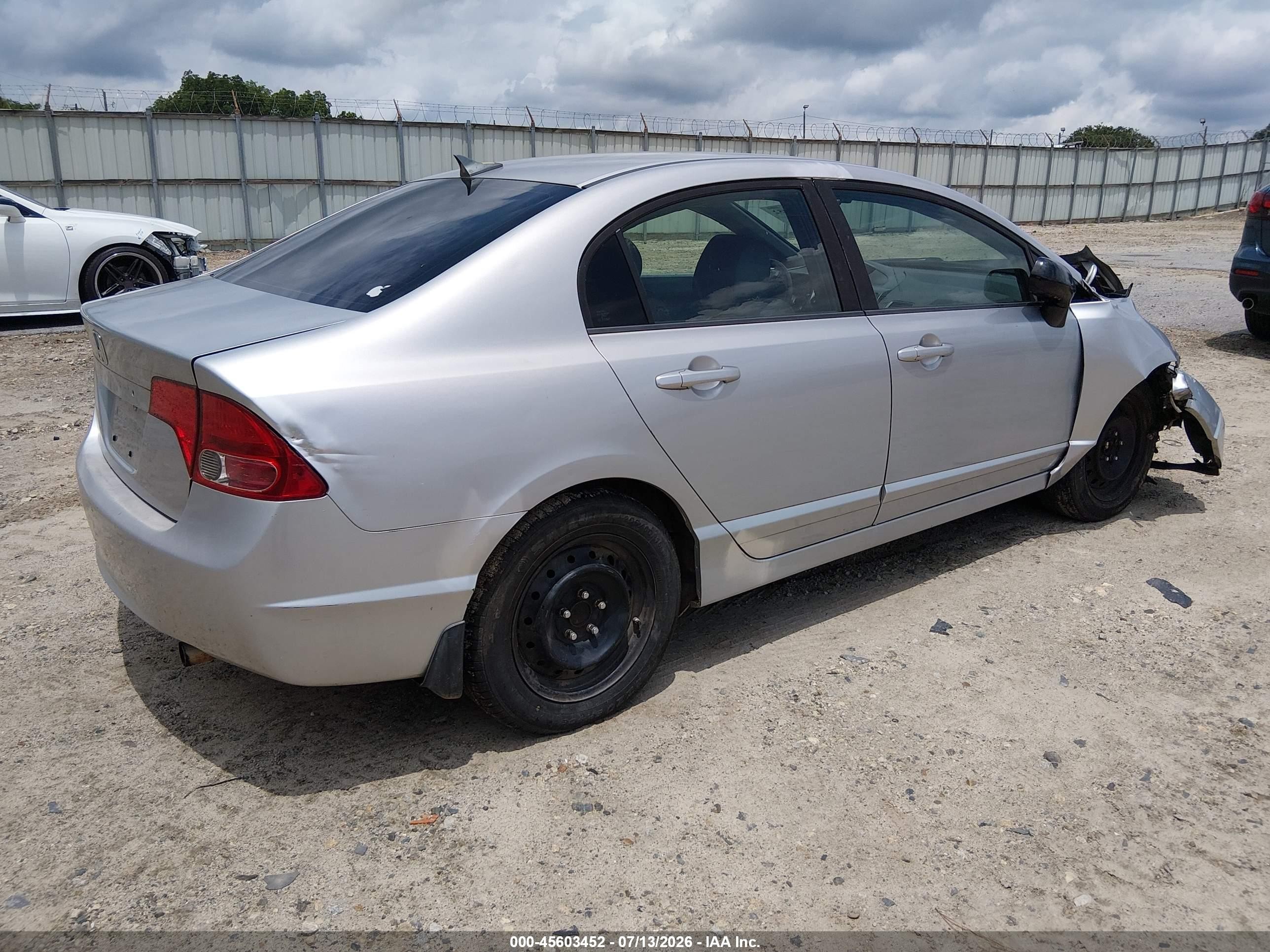 2008 Honda Civic Lx Silver vin: 1HGFA16558L044779