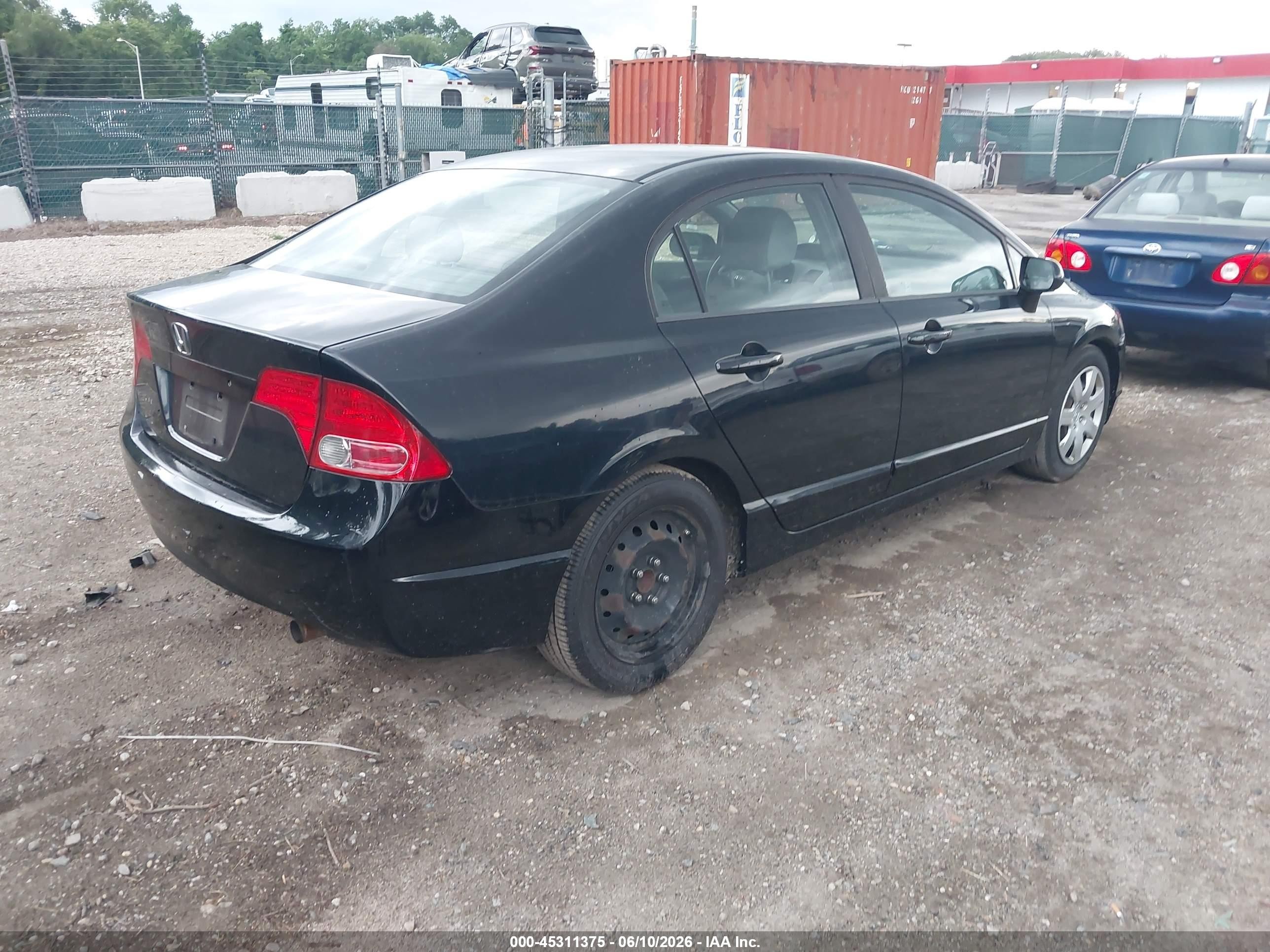 2008 Honda Civic Lx Черный vin: 1HGFA16558L054678