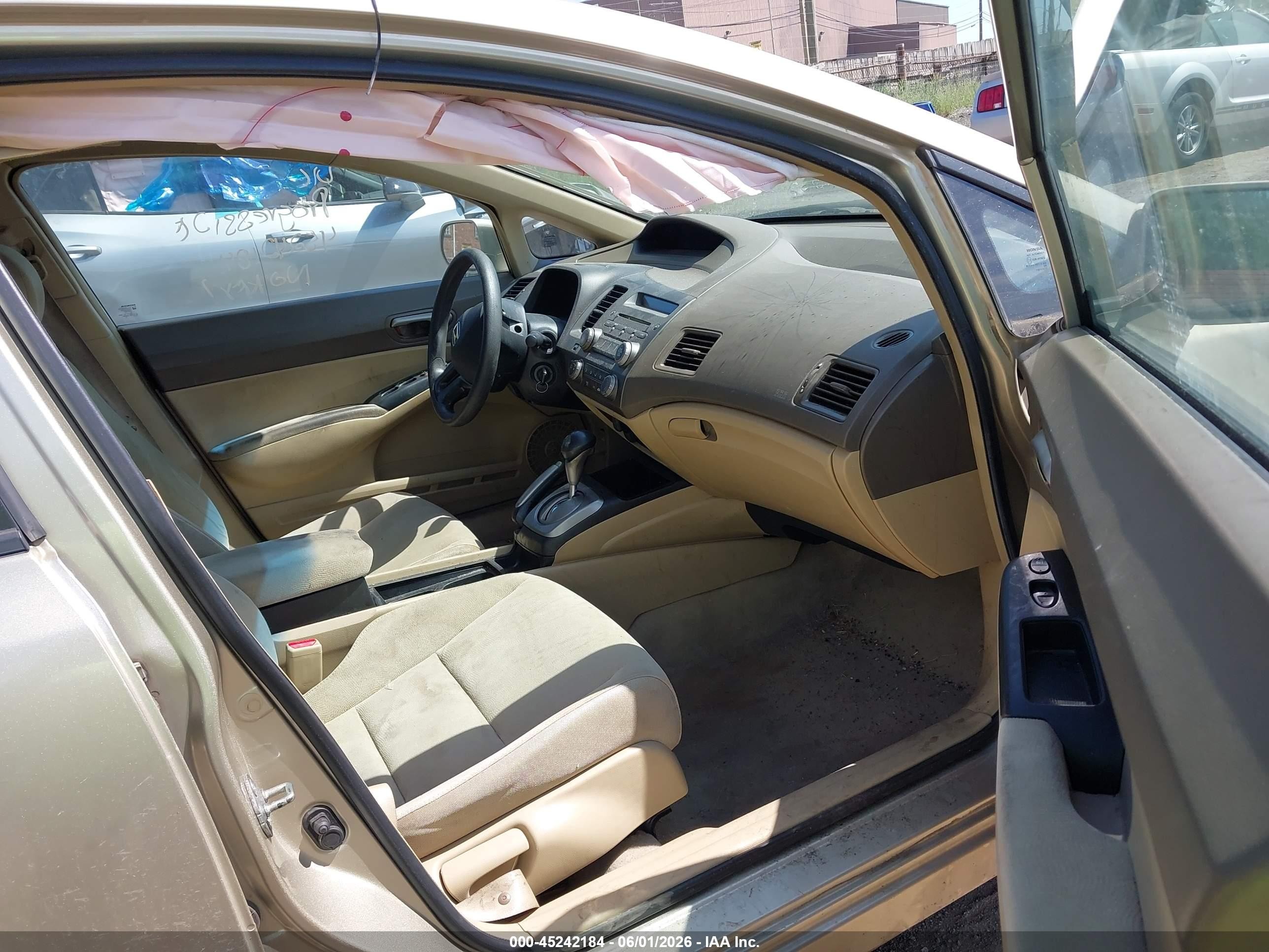 2008 Honda Civic Lx Gold vin: 1HGFA16558L095909