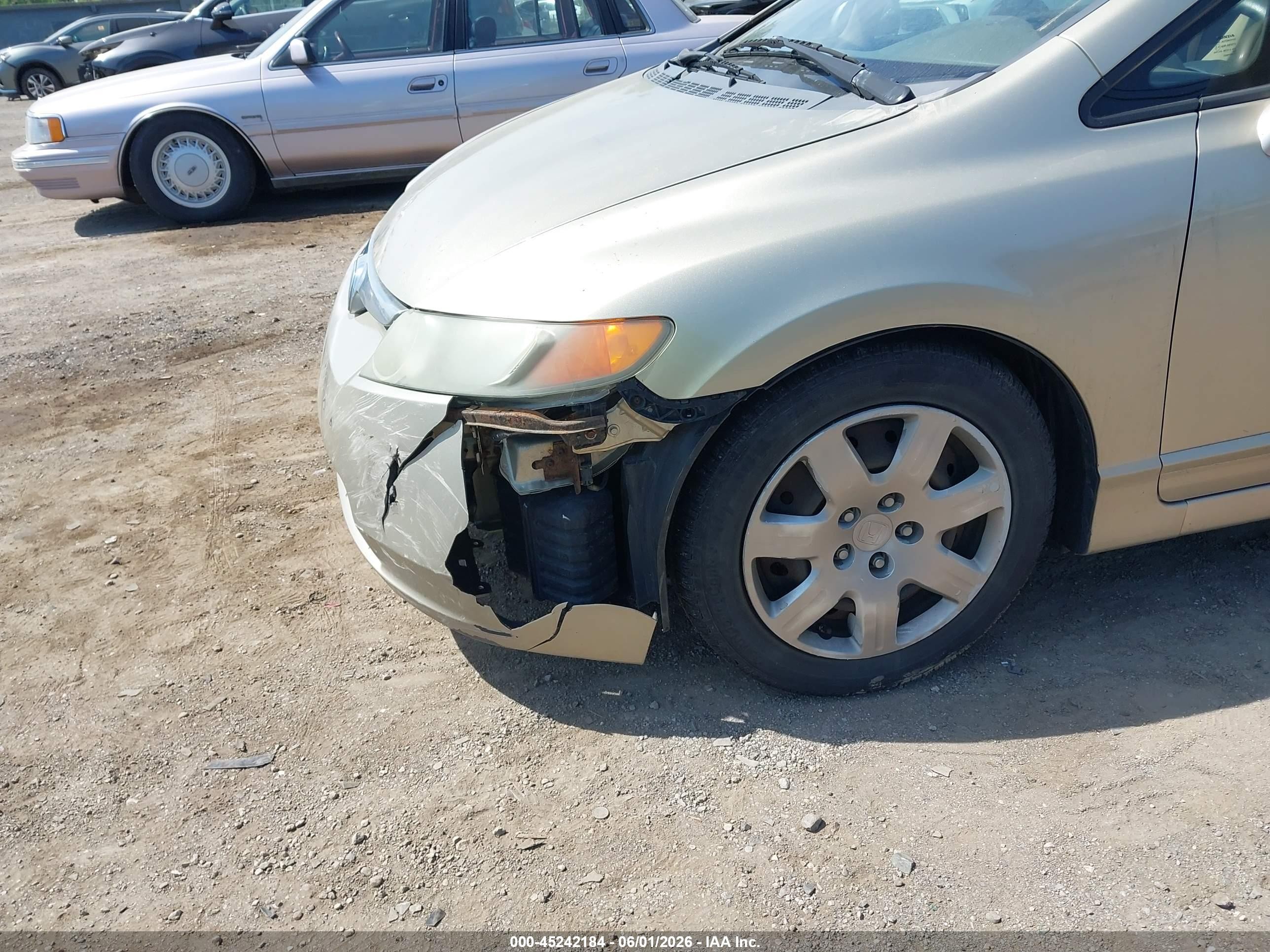 2008 Honda Civic Lx Gold vin: 1HGFA16558L095909