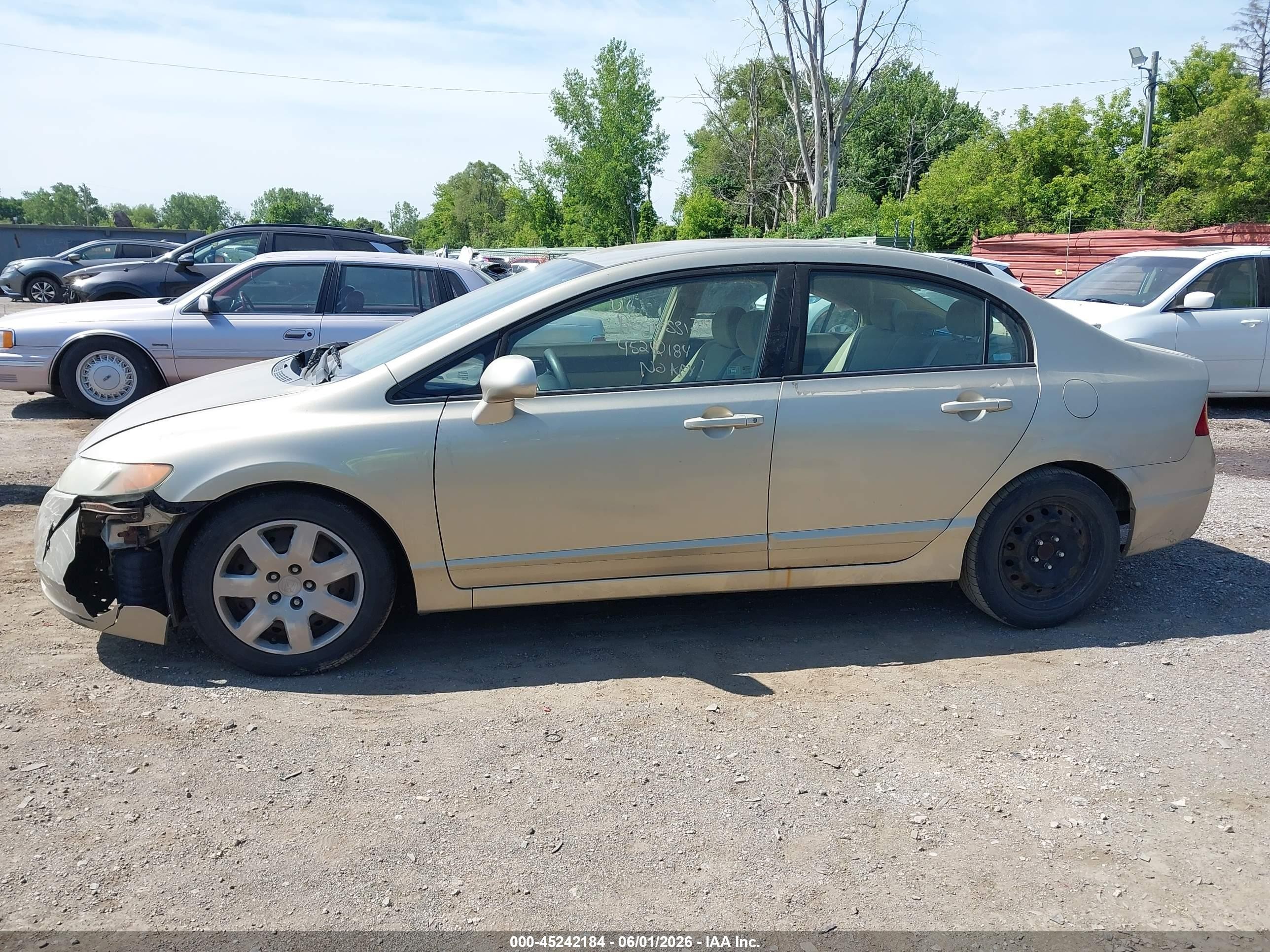 2008 Honda Civic Lx Gold vin: 1HGFA16558L095909