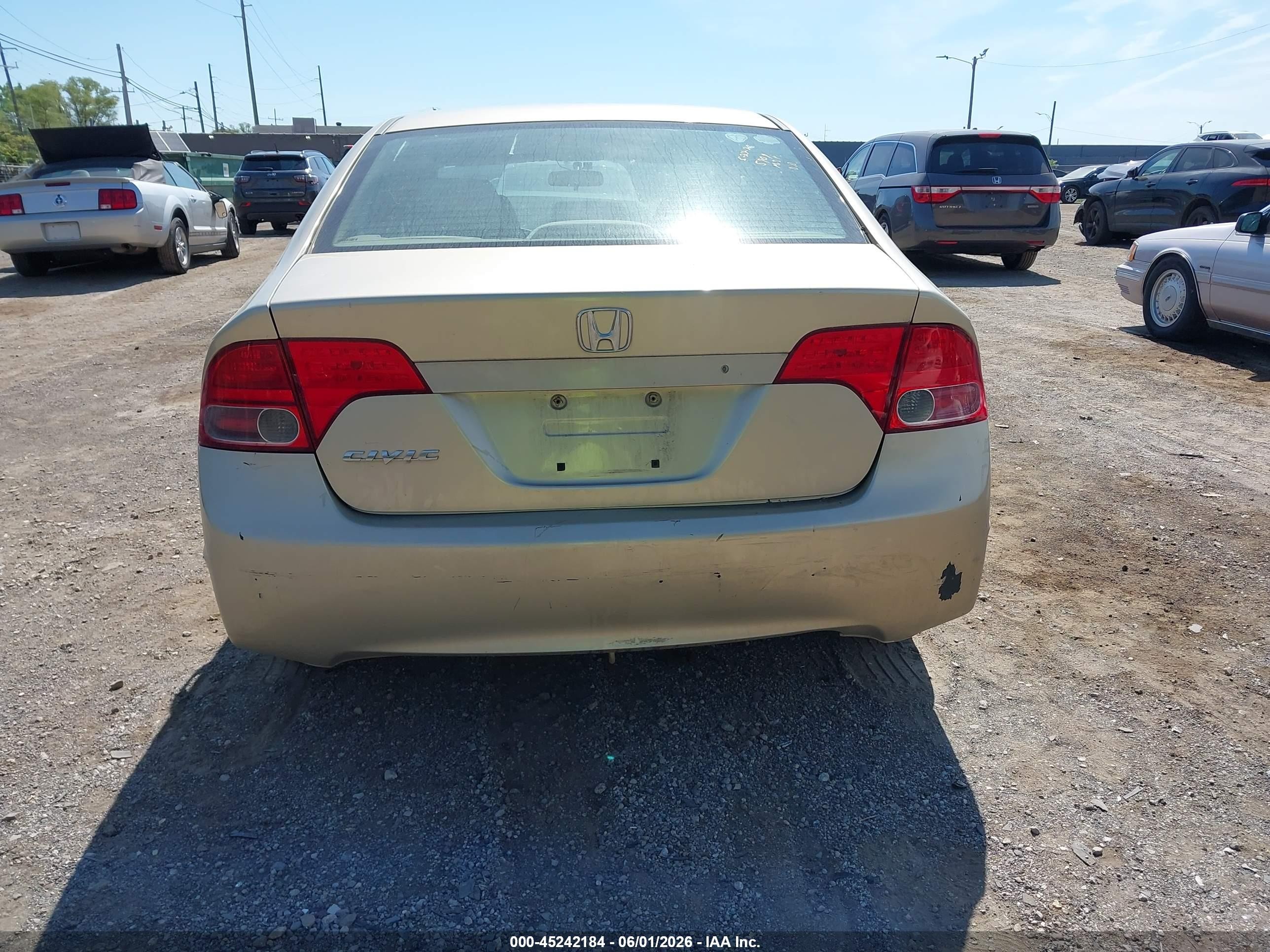 2008 Honda Civic Lx Gold vin: 1HGFA16558L095909
