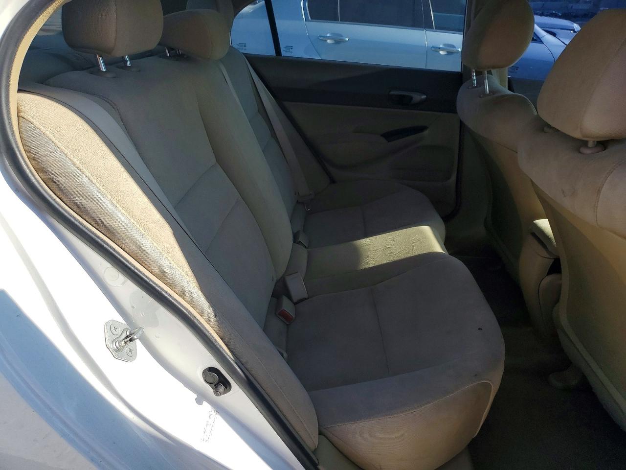 2008 Honda Civic Lx White vin: 1HGFA16558L105905