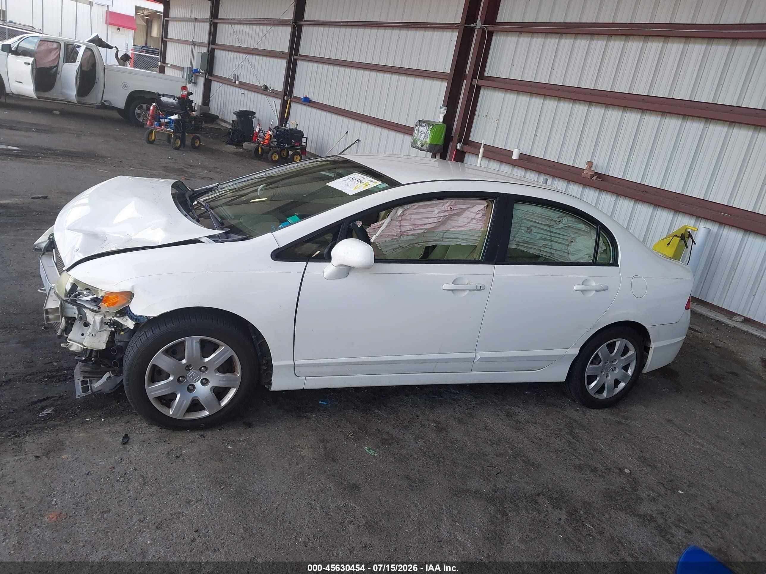 2008 Honda Civic Lx White vin: 1HGFA16558L112997