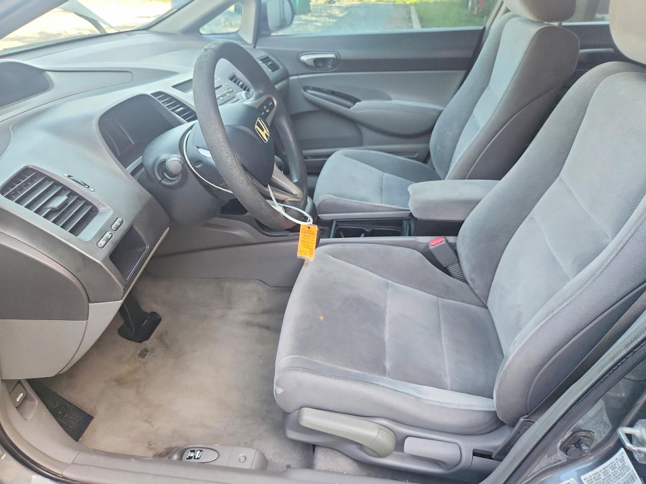2009 Honda Civic Lx Gray vin: 1HGFA16559L016773