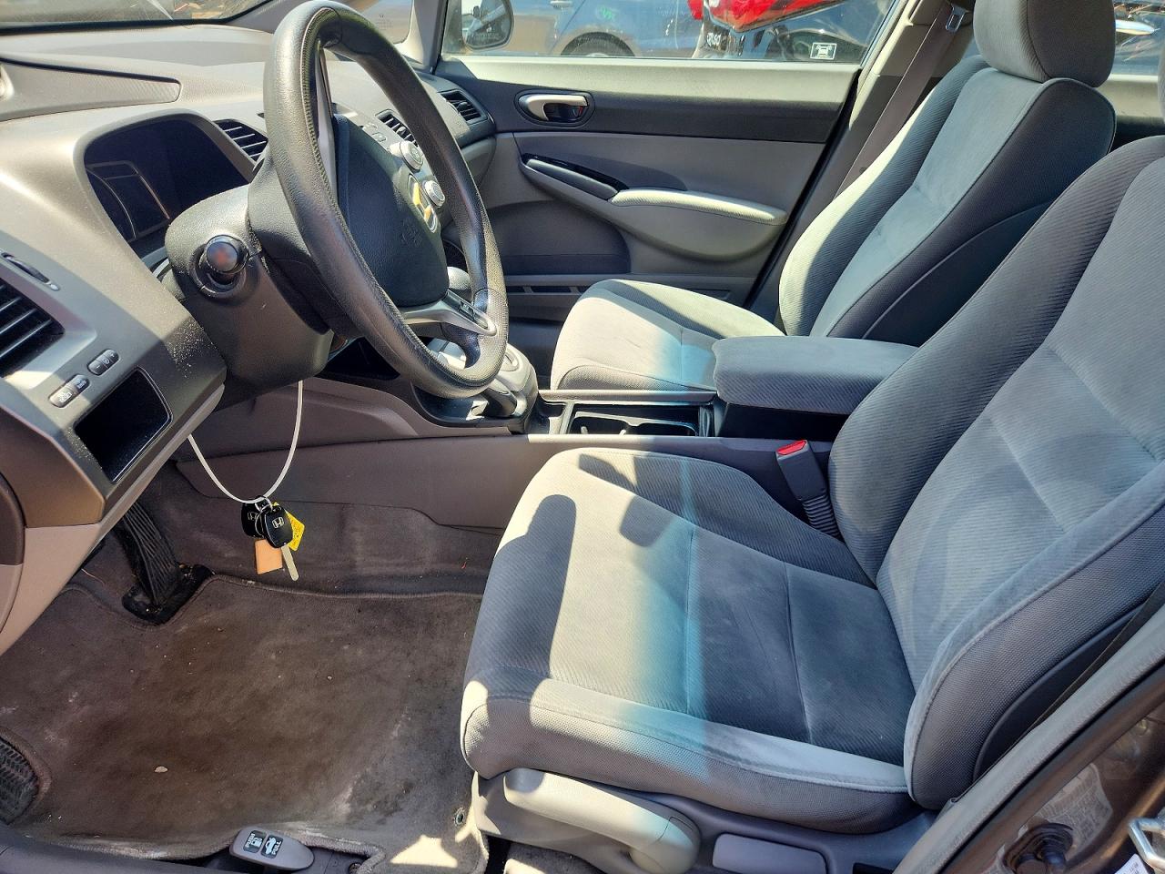 2009 Honda Civic Lx Silver vin: 1HGFA16559L017633