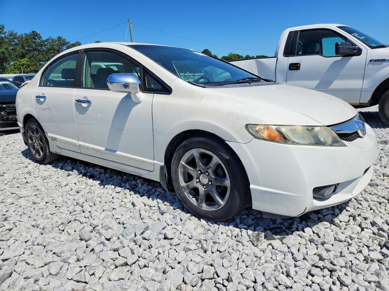 2009 Honda Civic Lx White vin: 1HGFA16559L018765