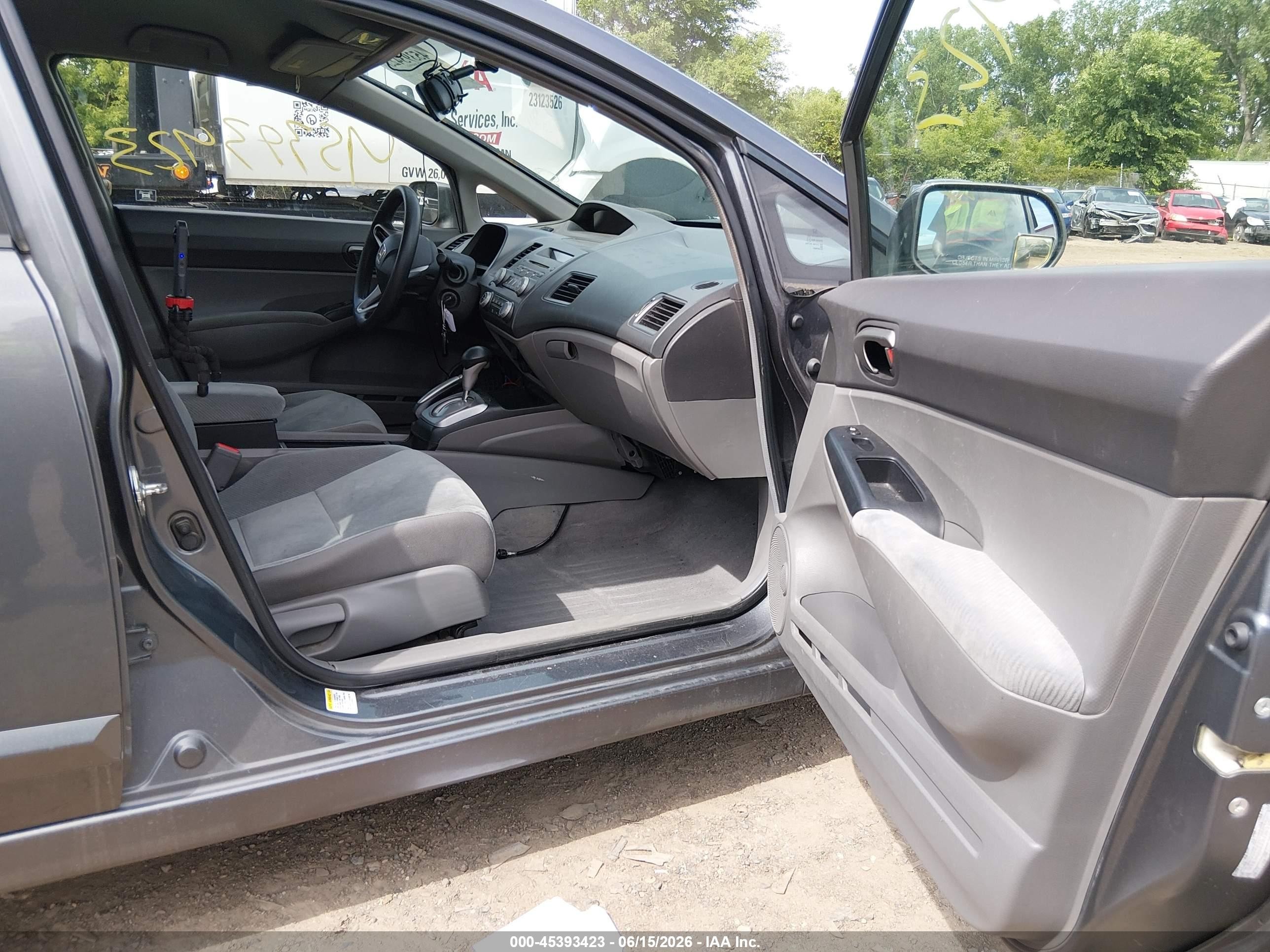 2009 Honda Civic Lx Gray vin: 1HGFA16559L019320