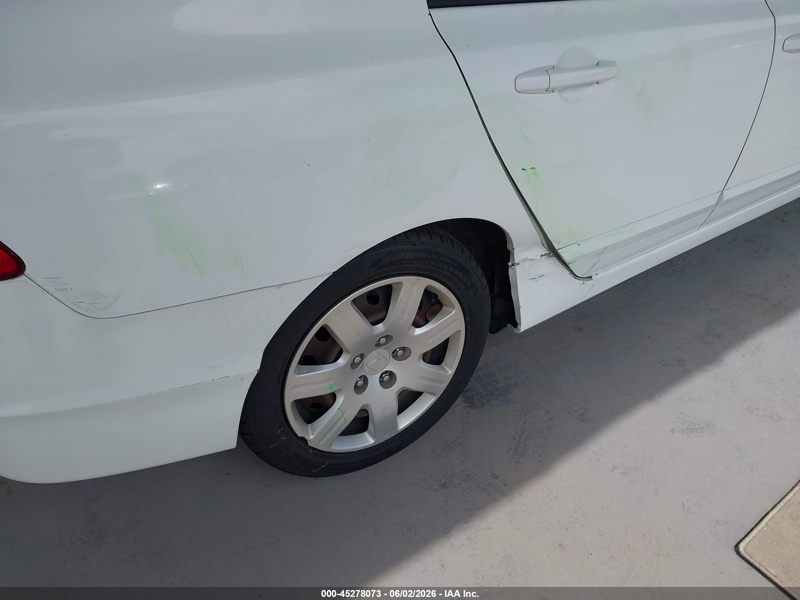 2007 Honda Civic Lx White vin: 1HGFA16567L028153