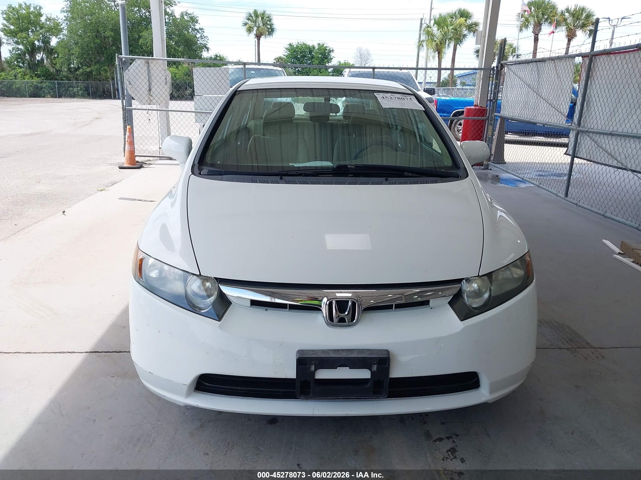 2007 Honda Civic Lx White vin: 1HGFA16567L028153