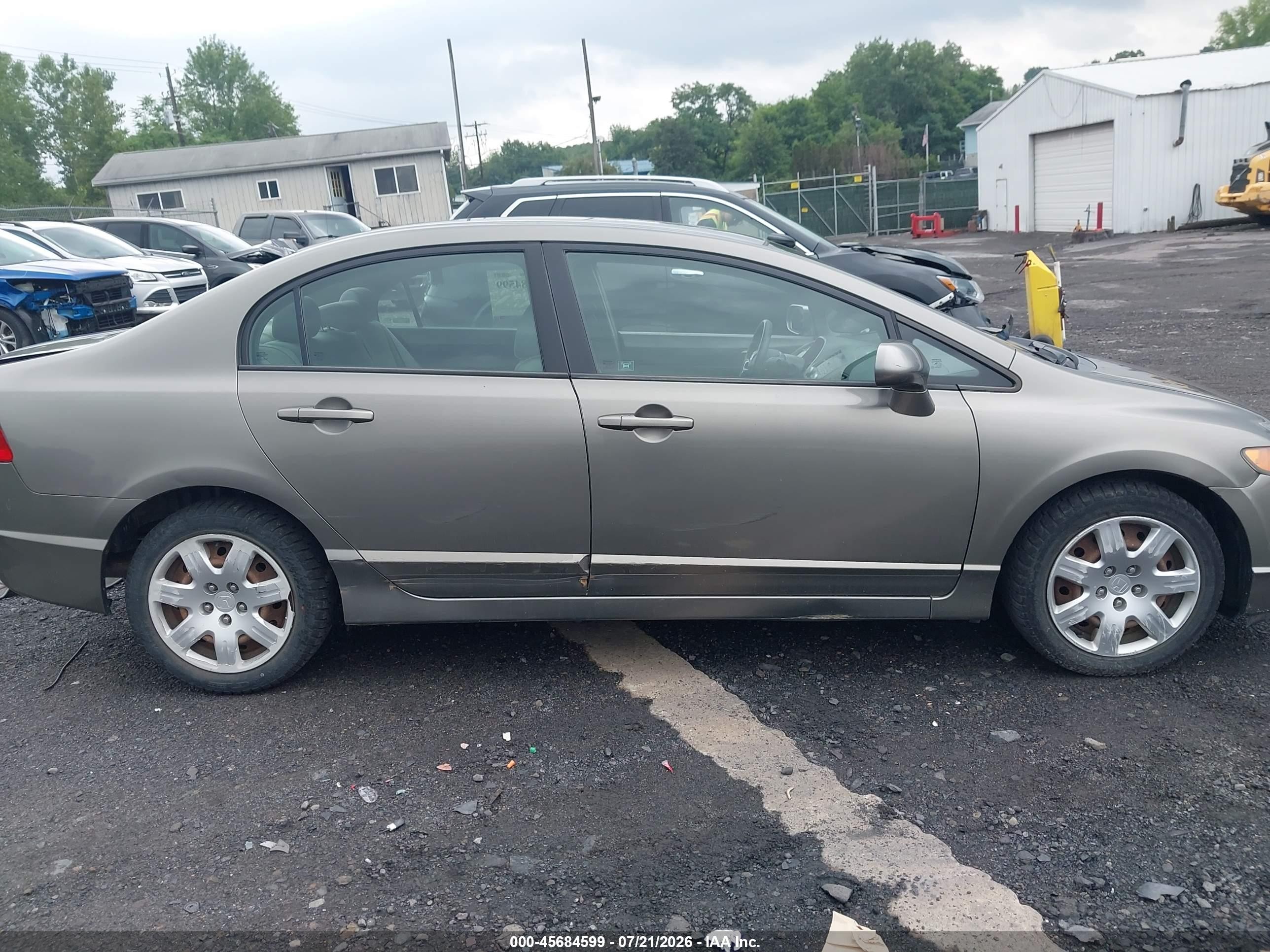 2007 Honda Civic Lx Brown vin: 1HGFA16567L036513
