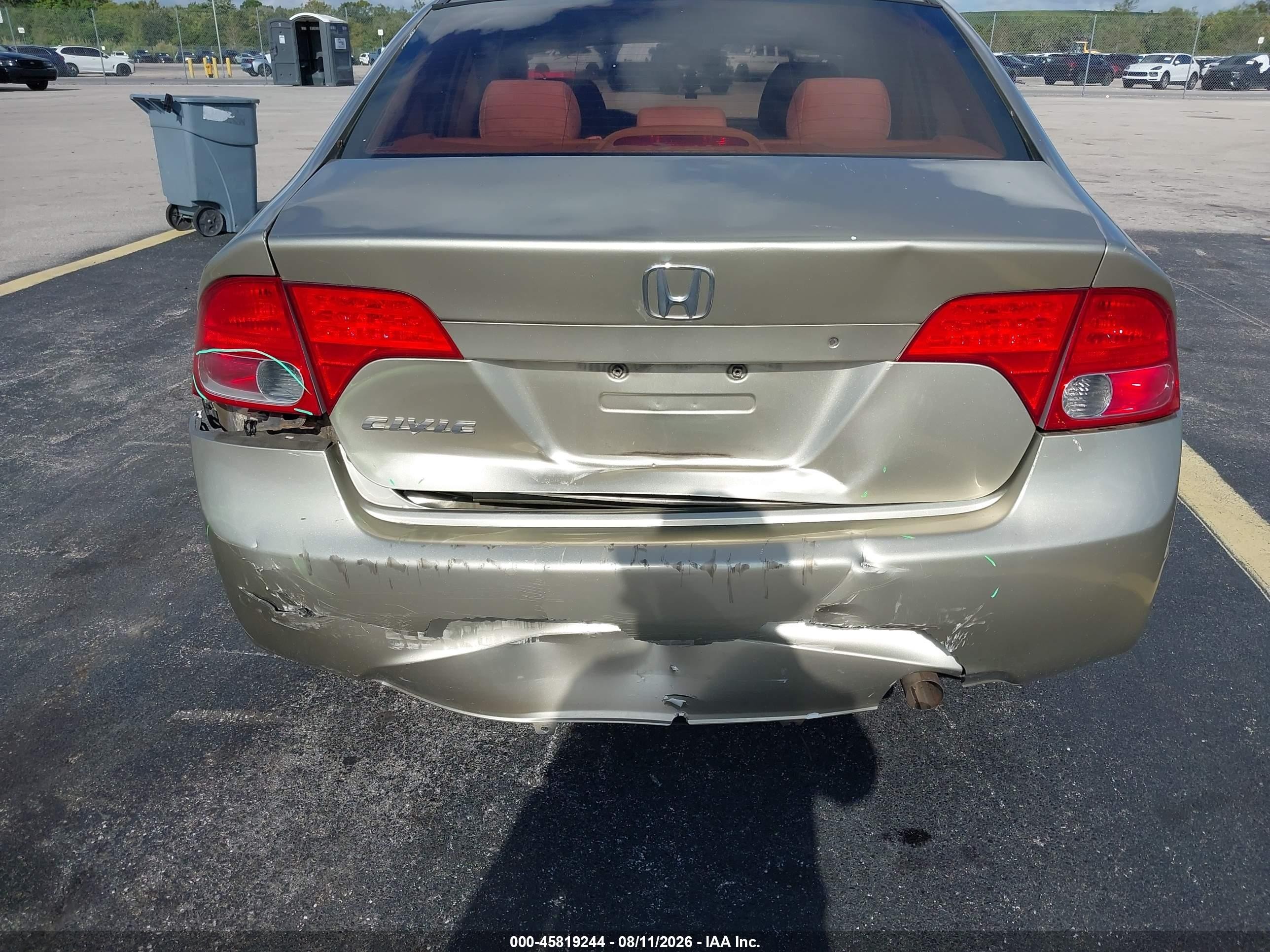 2008 Honda Civic Lx Cream vin: 1HGFA16568L000077