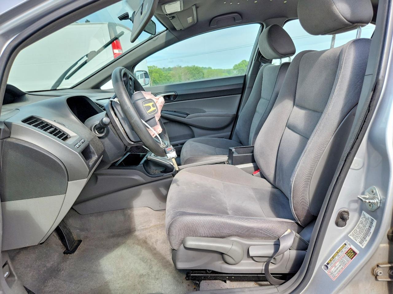 2008 Honda Civic Lx Silver vin: 1HGFA16568L038232
