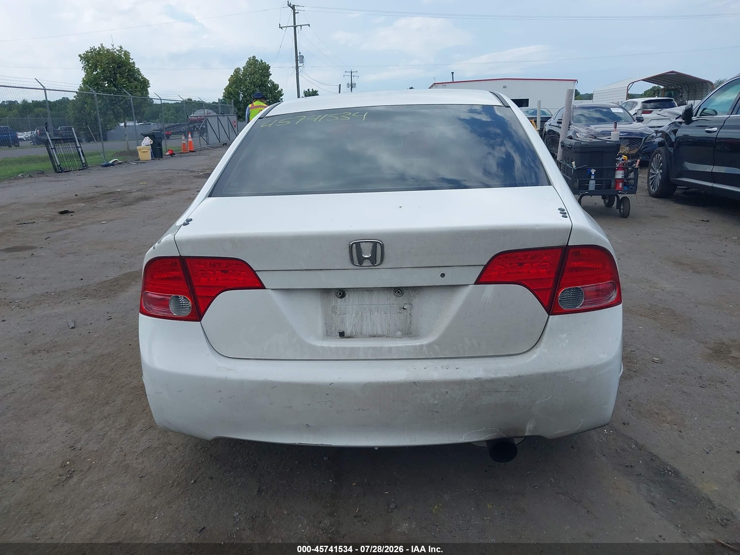 2008 Honda Civic Lx White vin: 1HGFA16568L042152