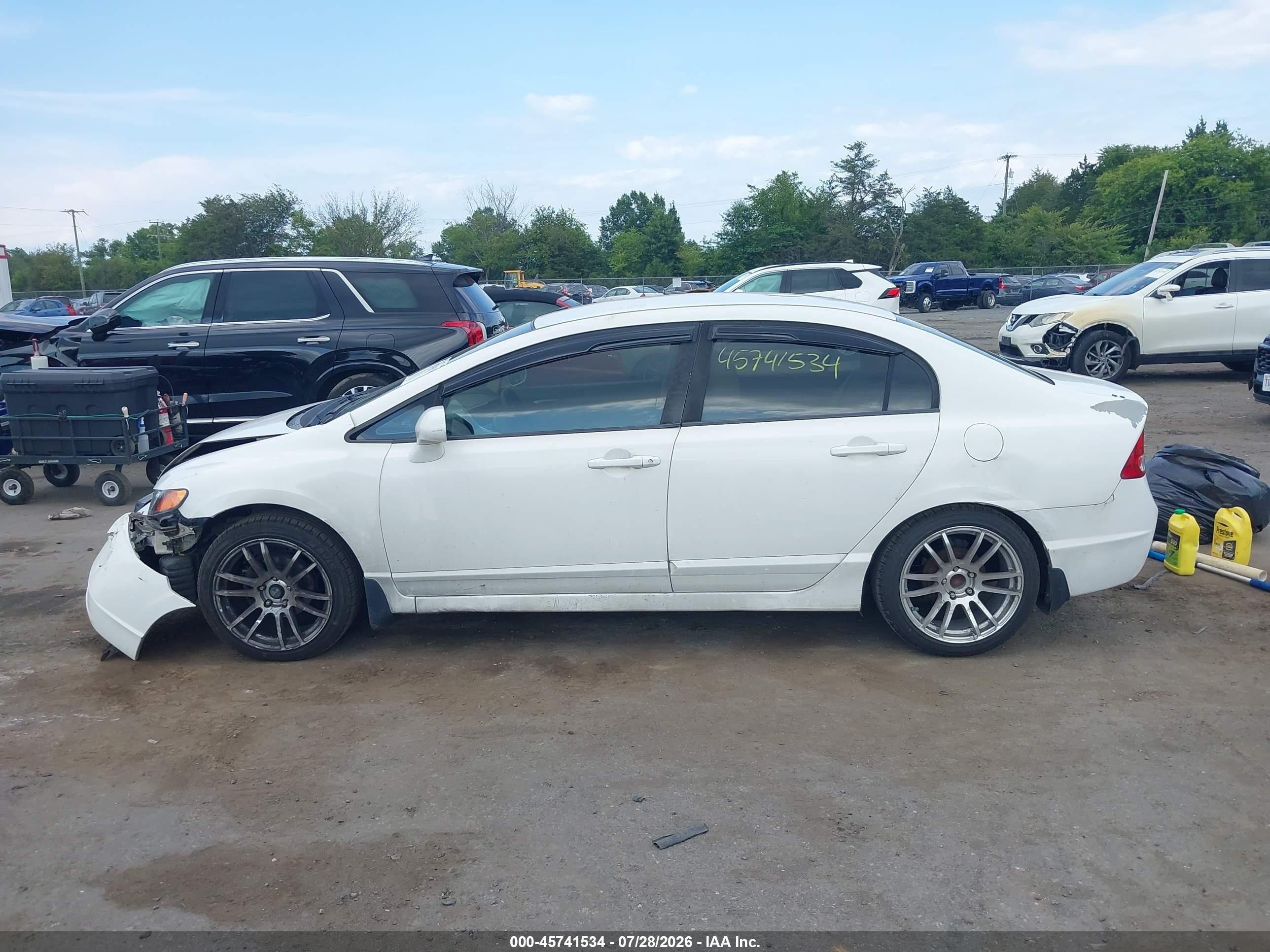 2008 Honda Civic Lx White vin: 1HGFA16568L042152