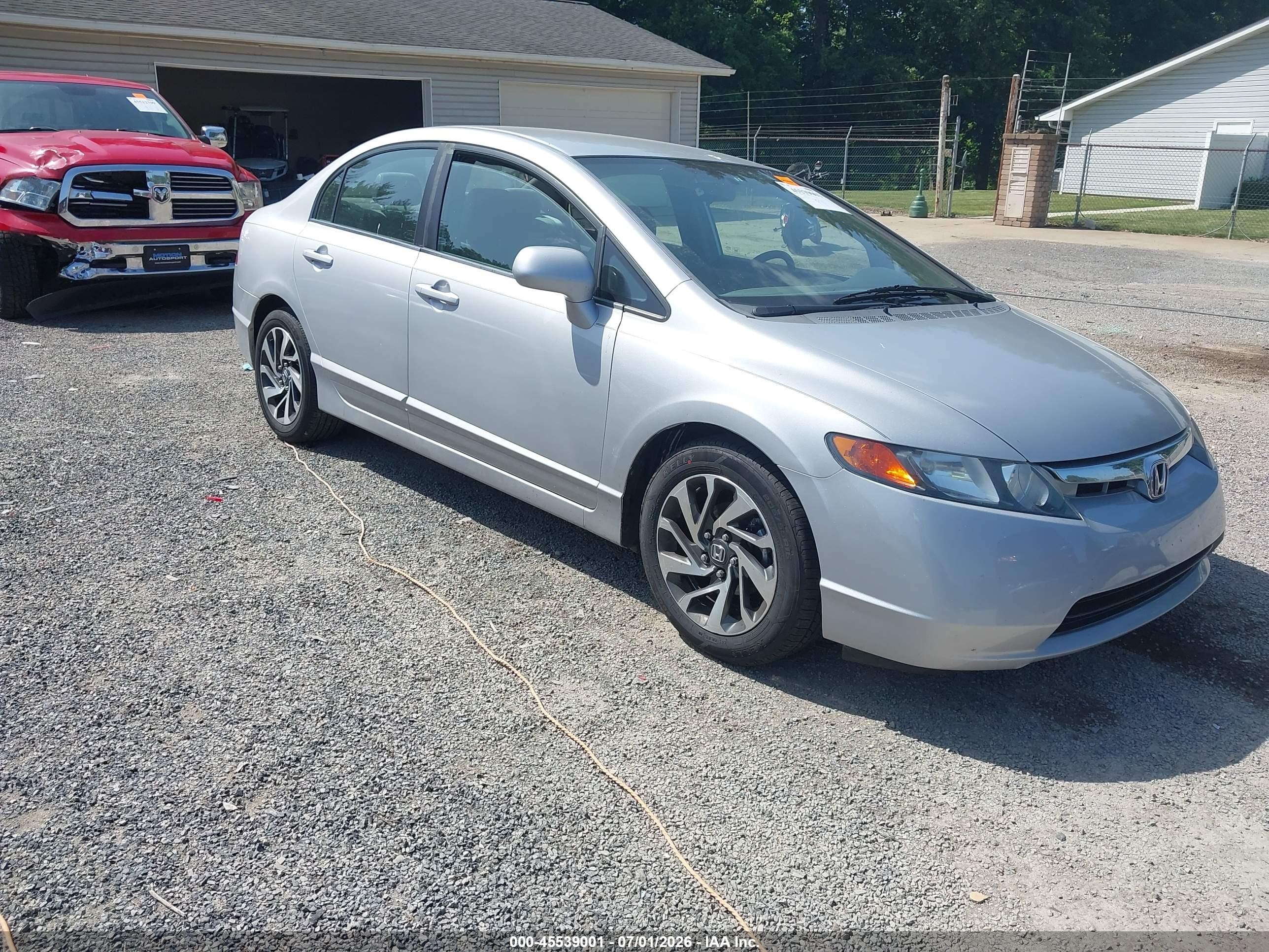 2008 Honda Civic Lx Серебряный vin: 1HGFA16568L044628