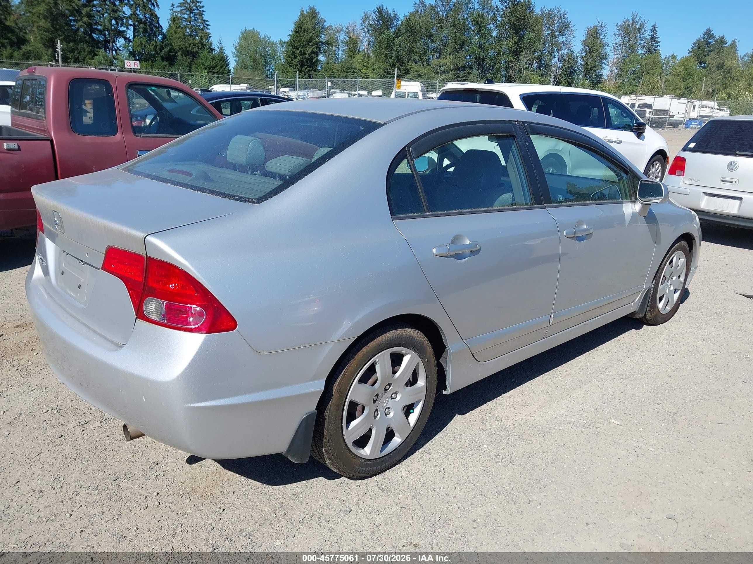 2008 Honda Civic Lx Silver vin: 1HGFA16568L056620