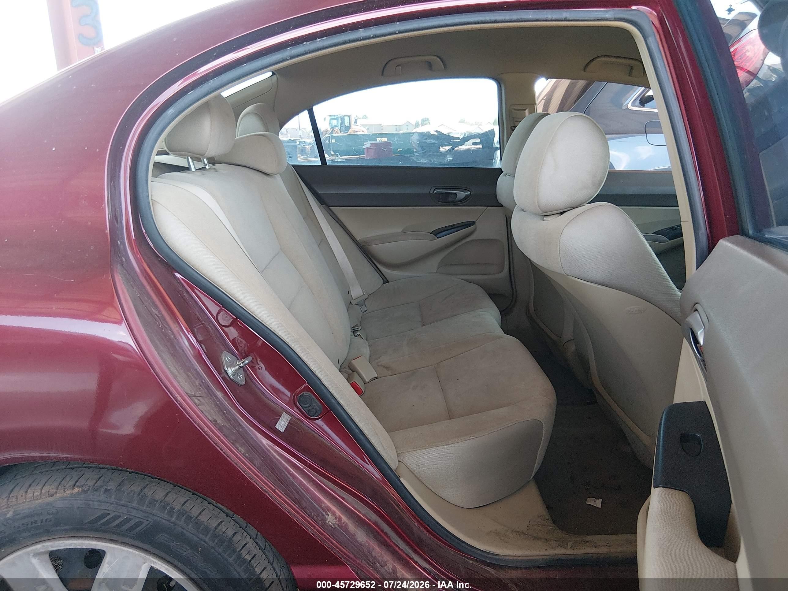 2008 Honda Civic Lx Burgundy vin: 1HGFA16568L081551