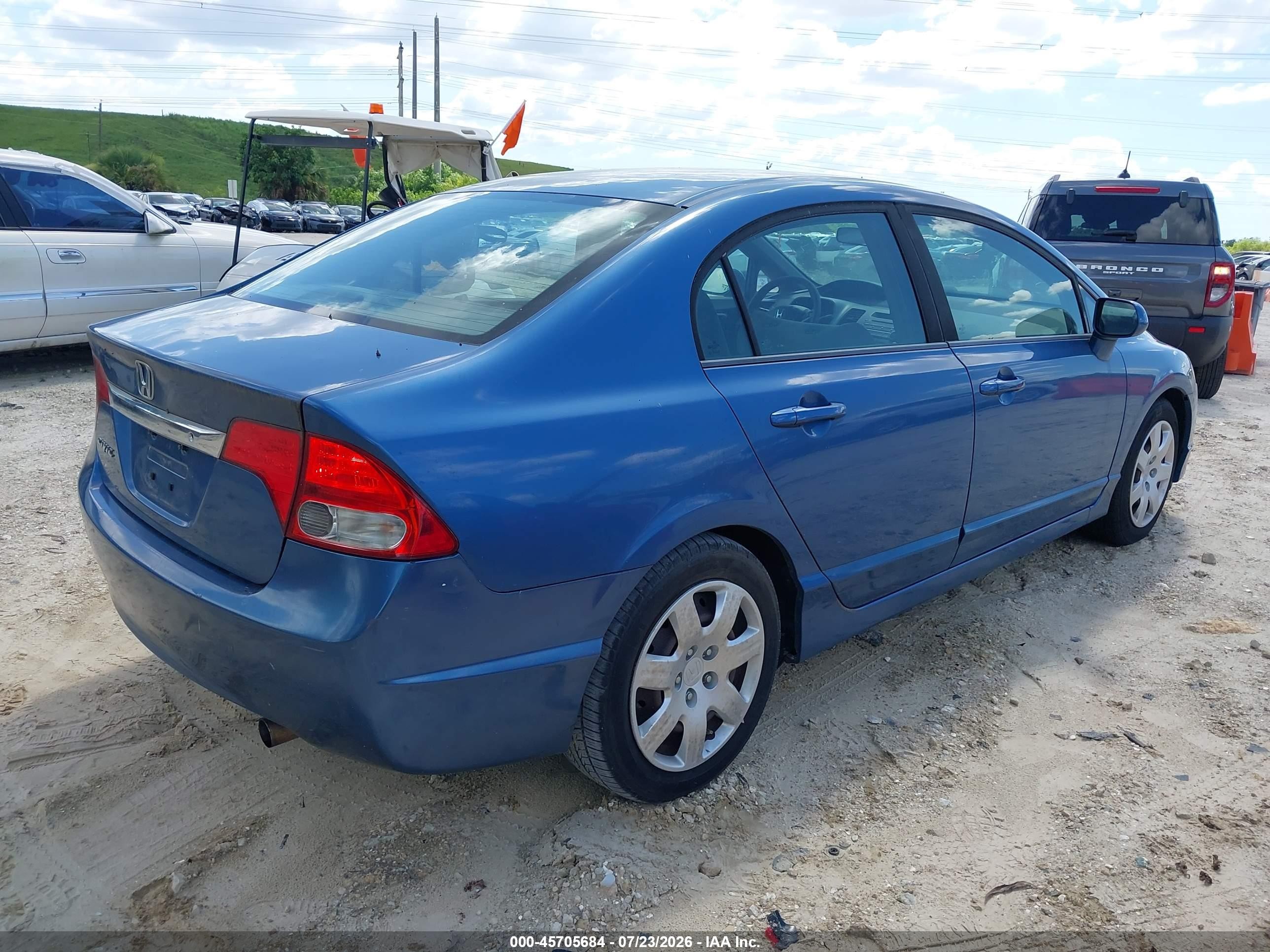 2009 Honda Civic Lx Blue vin: 1HGFA16569L010819