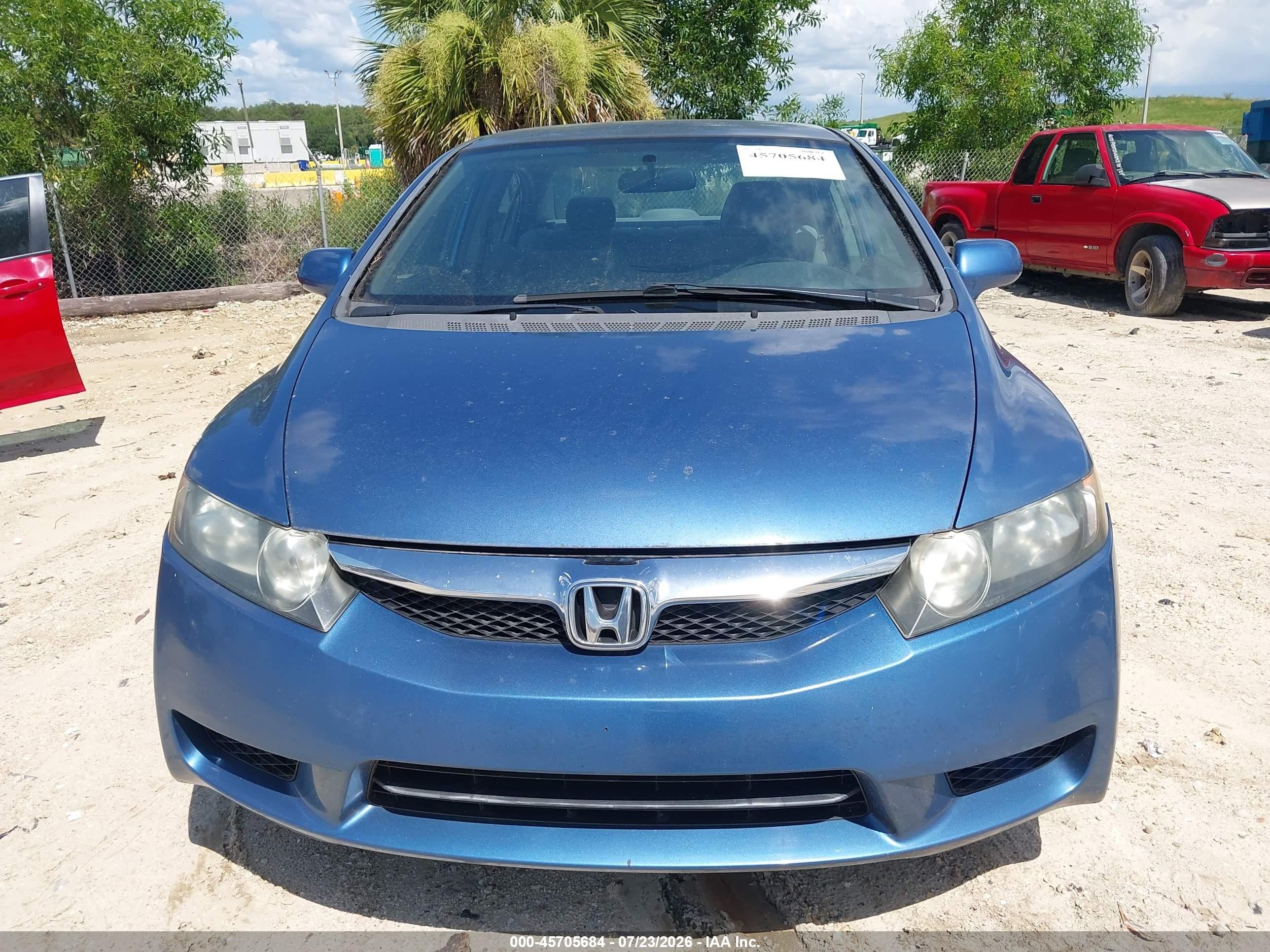 2009 Honda Civic Lx Blue vin: 1HGFA16569L010819