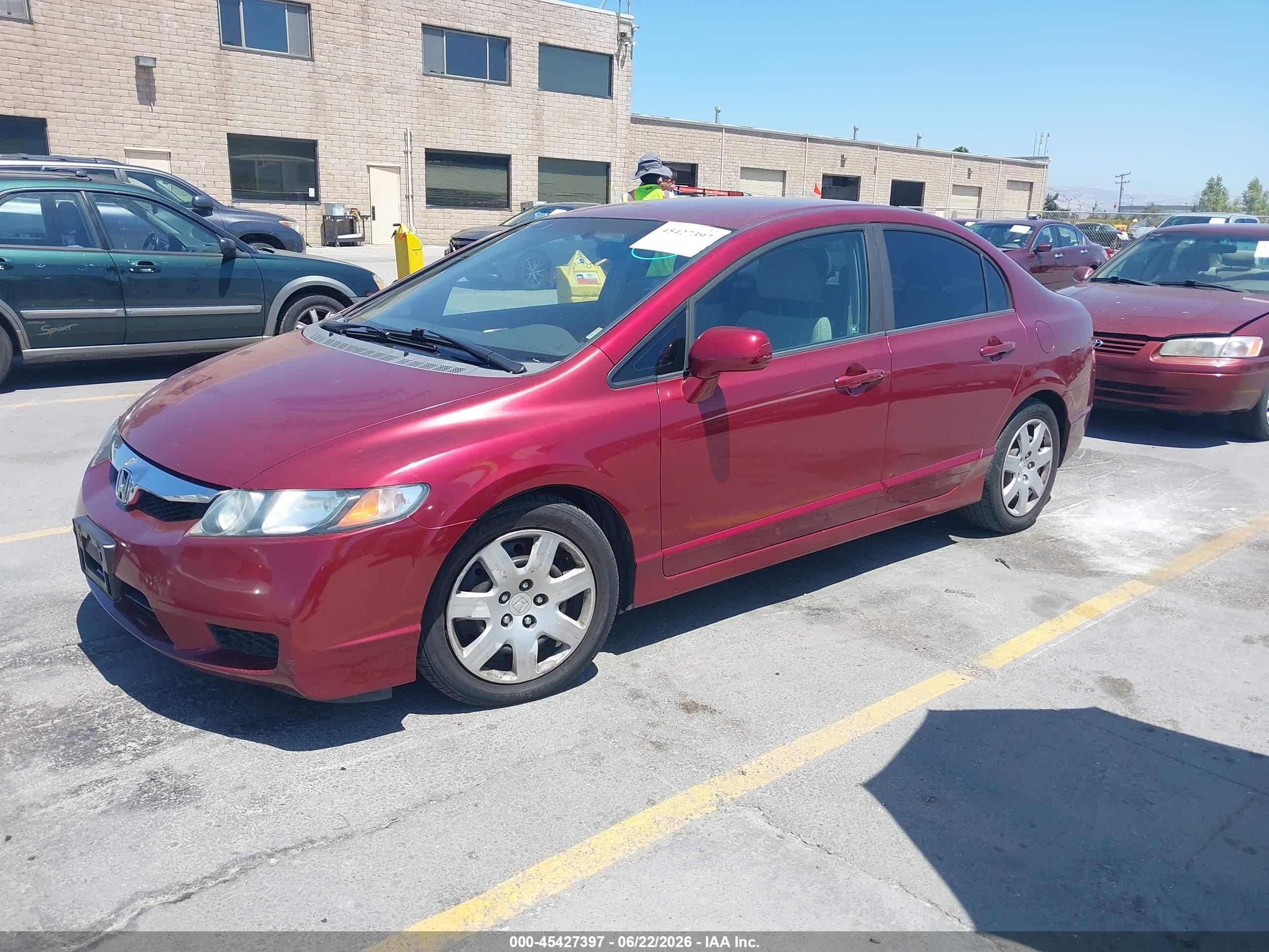 2009 Honda Civic Lx Red vin: 1HGFA16569L013655