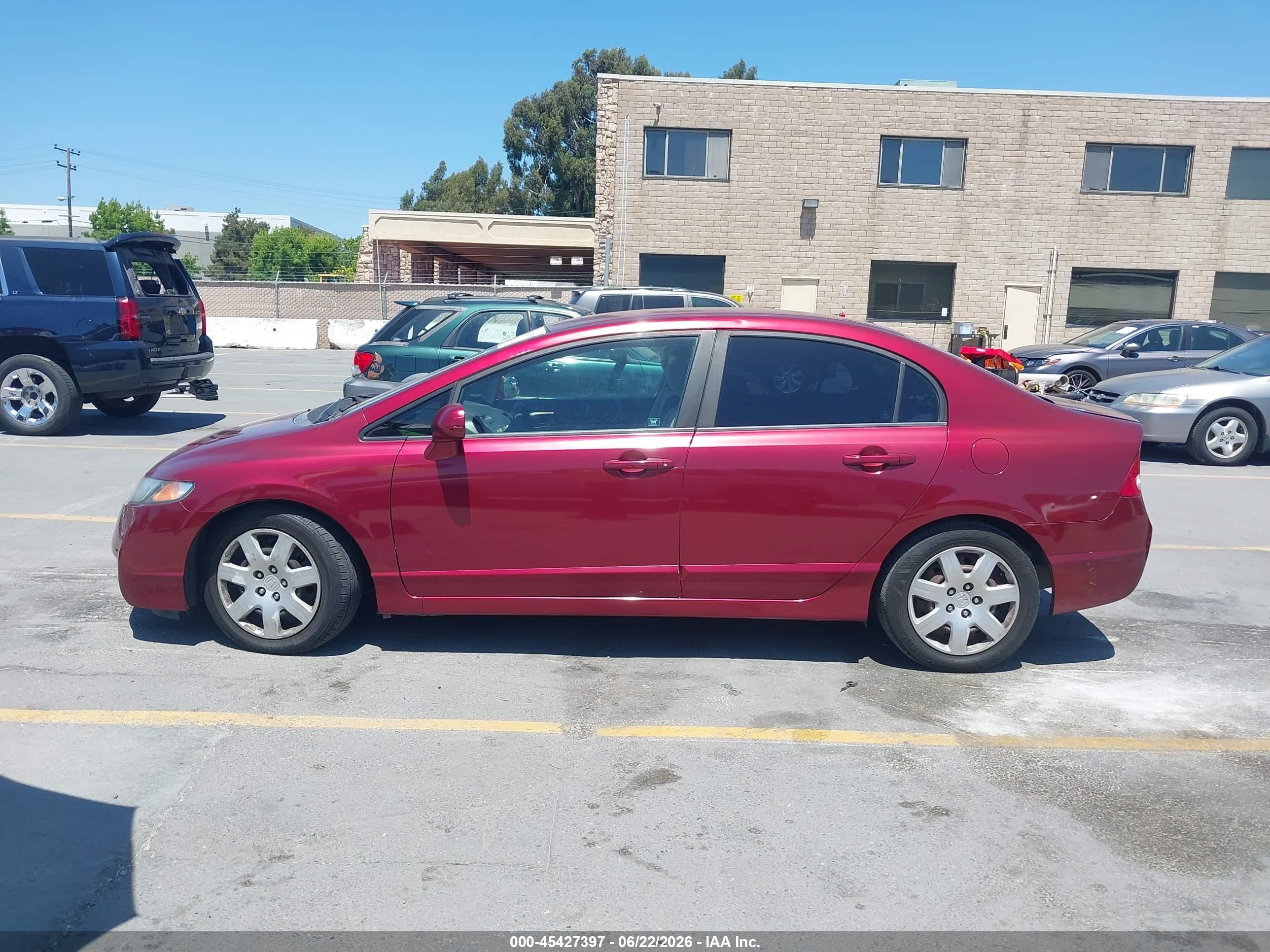 2009 Honda Civic Lx Red vin: 1HGFA16569L013655