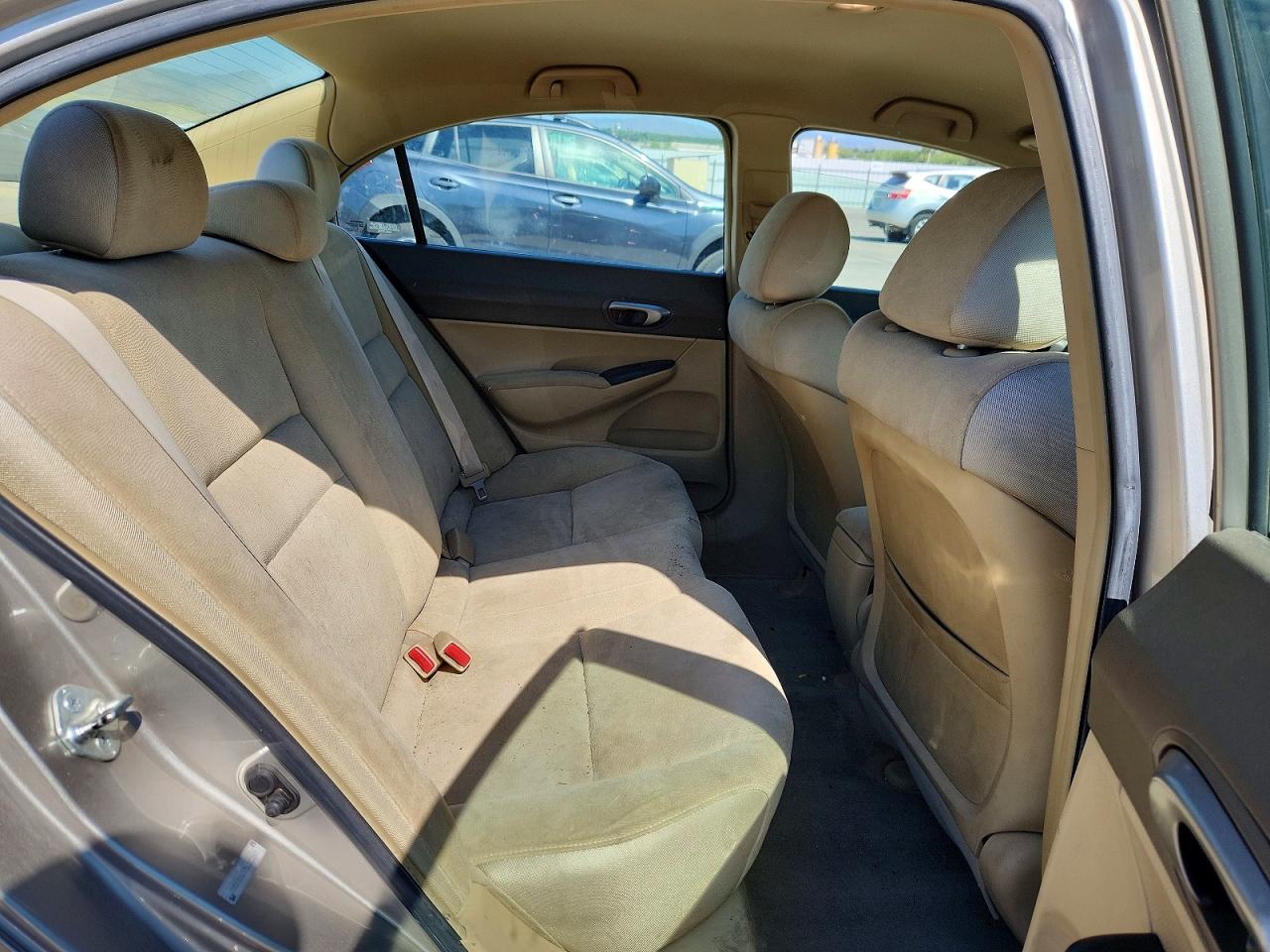 2006 Honda Civic Lx Серебряный vin: 1HGFA16576L005463