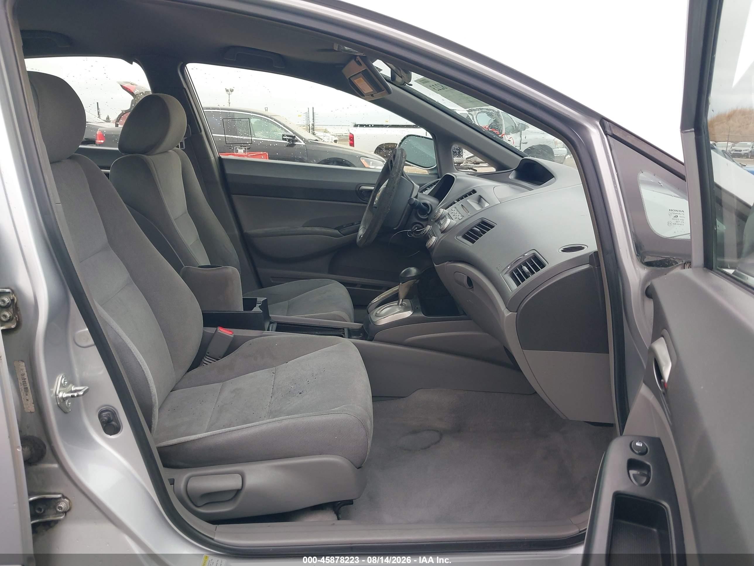 2006 Honda Civic Lx Silver vin: 1HGFA16576L027804